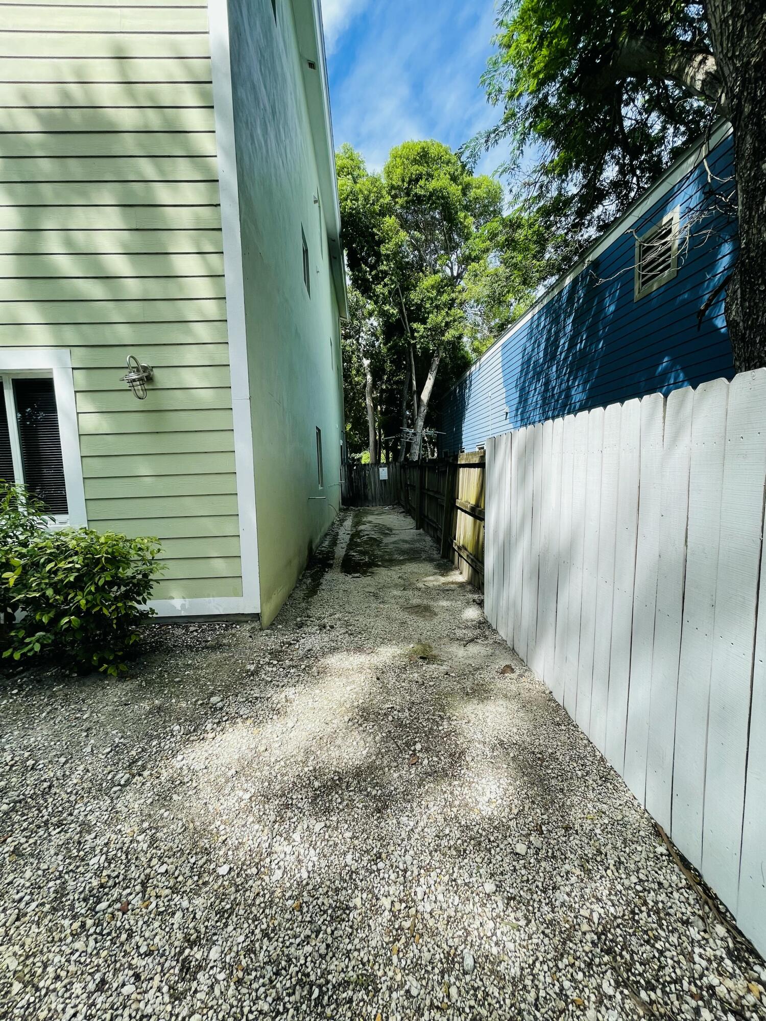 102940 Overseas Highway, 2 Property Photo 5