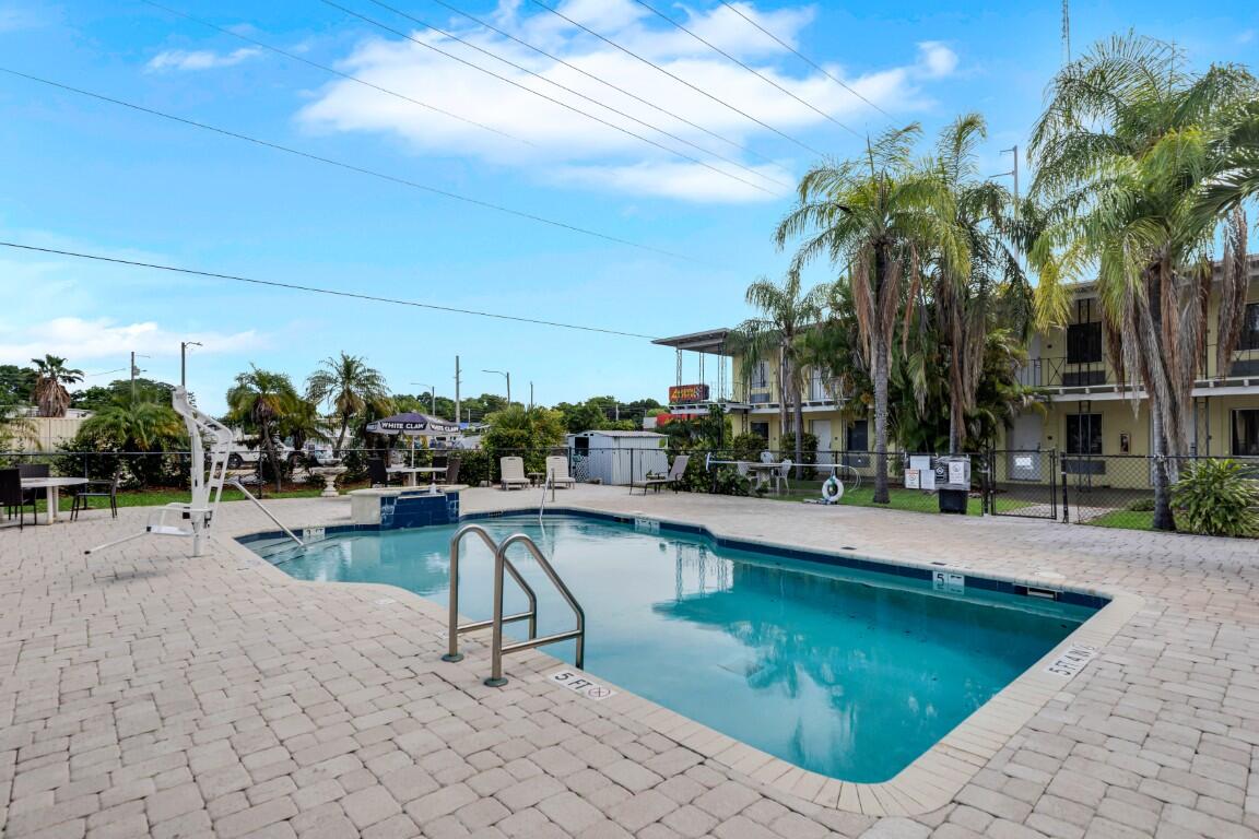 99202 Overseas Highway Property Photo 3