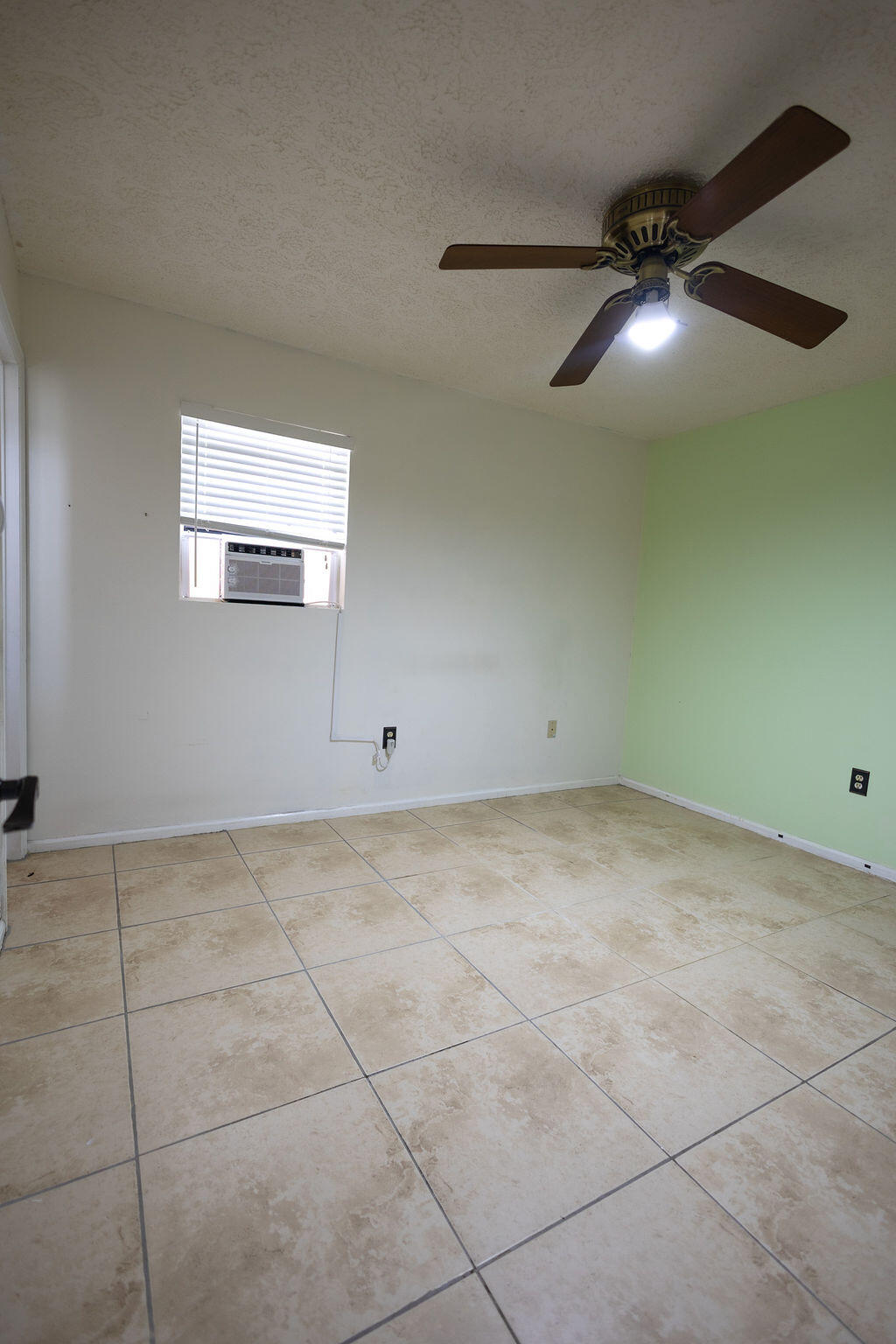 29267 Cypress Drive Property Photo 7