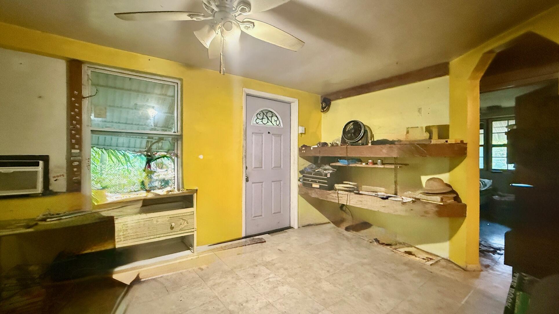 410 Avenue C Property Photo 5