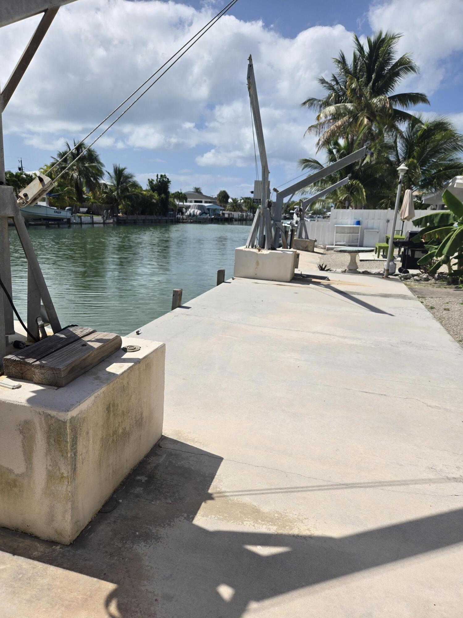 660 11th Street Property Photo 1