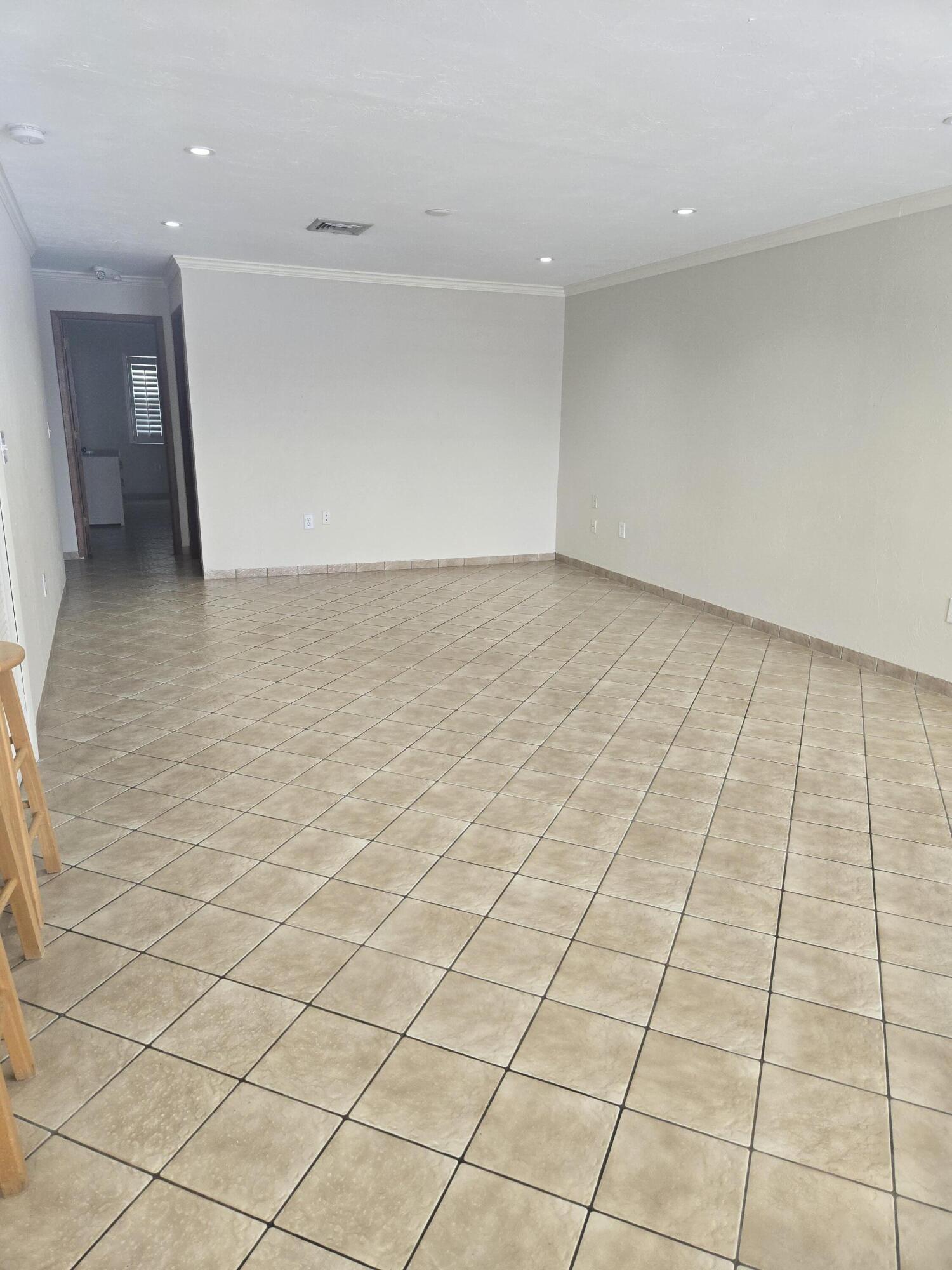 660 11th Street Property Photo 9
