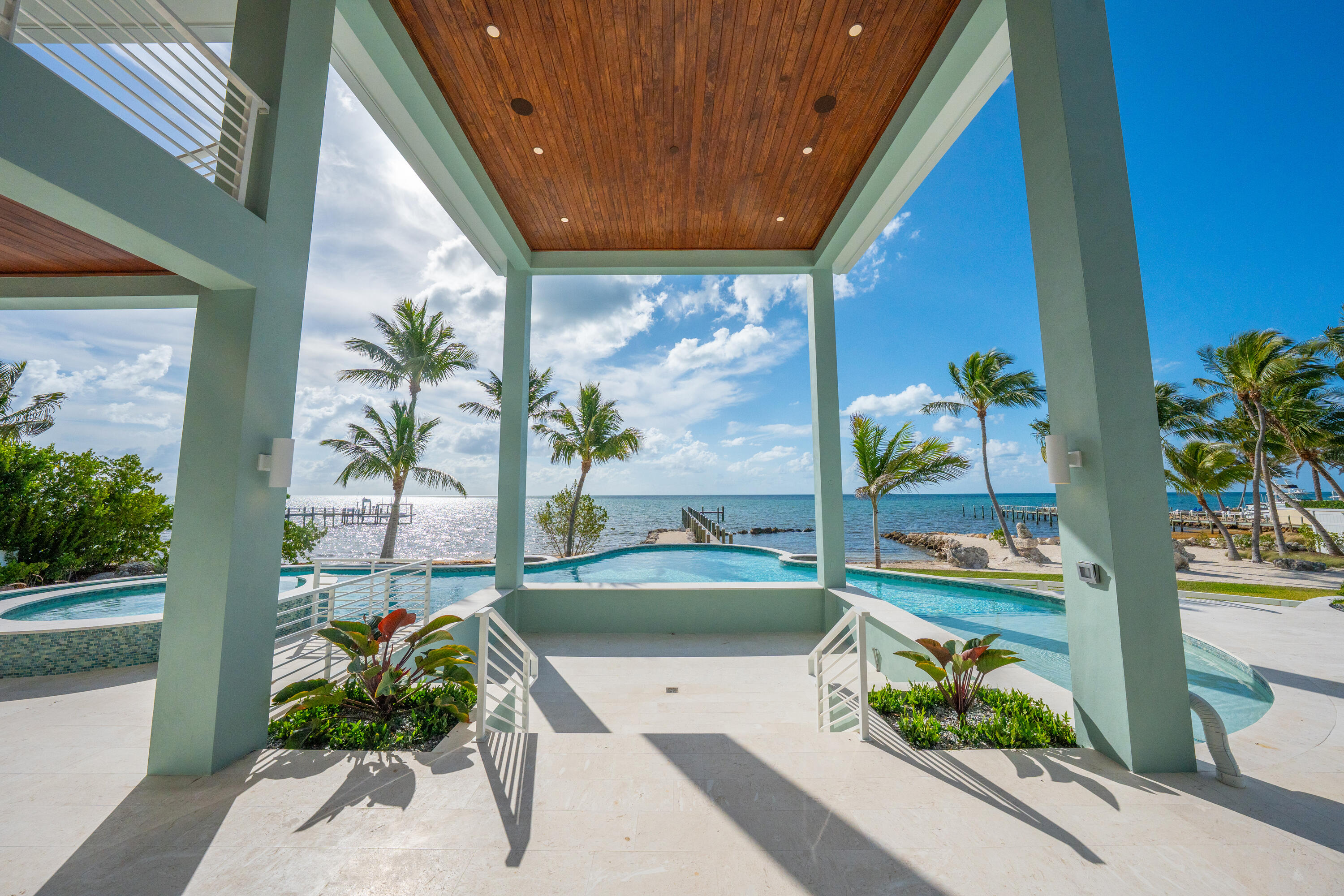 88351 Old Highway Property Photo 3