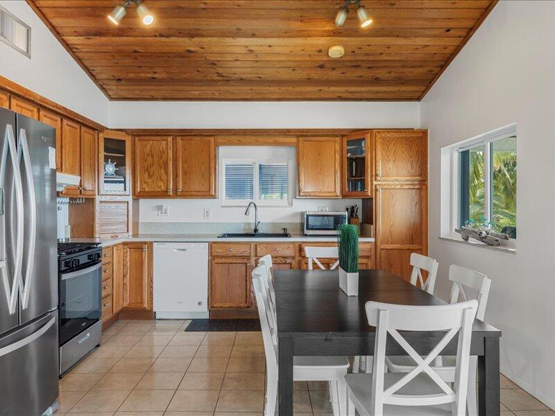 22846 Port Royal Lane Property Photo 14