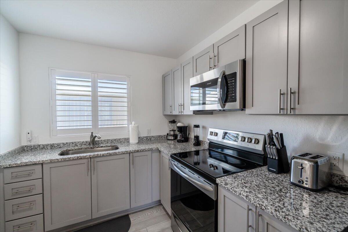 10877 Overseas Highway 94 Property Photo 12