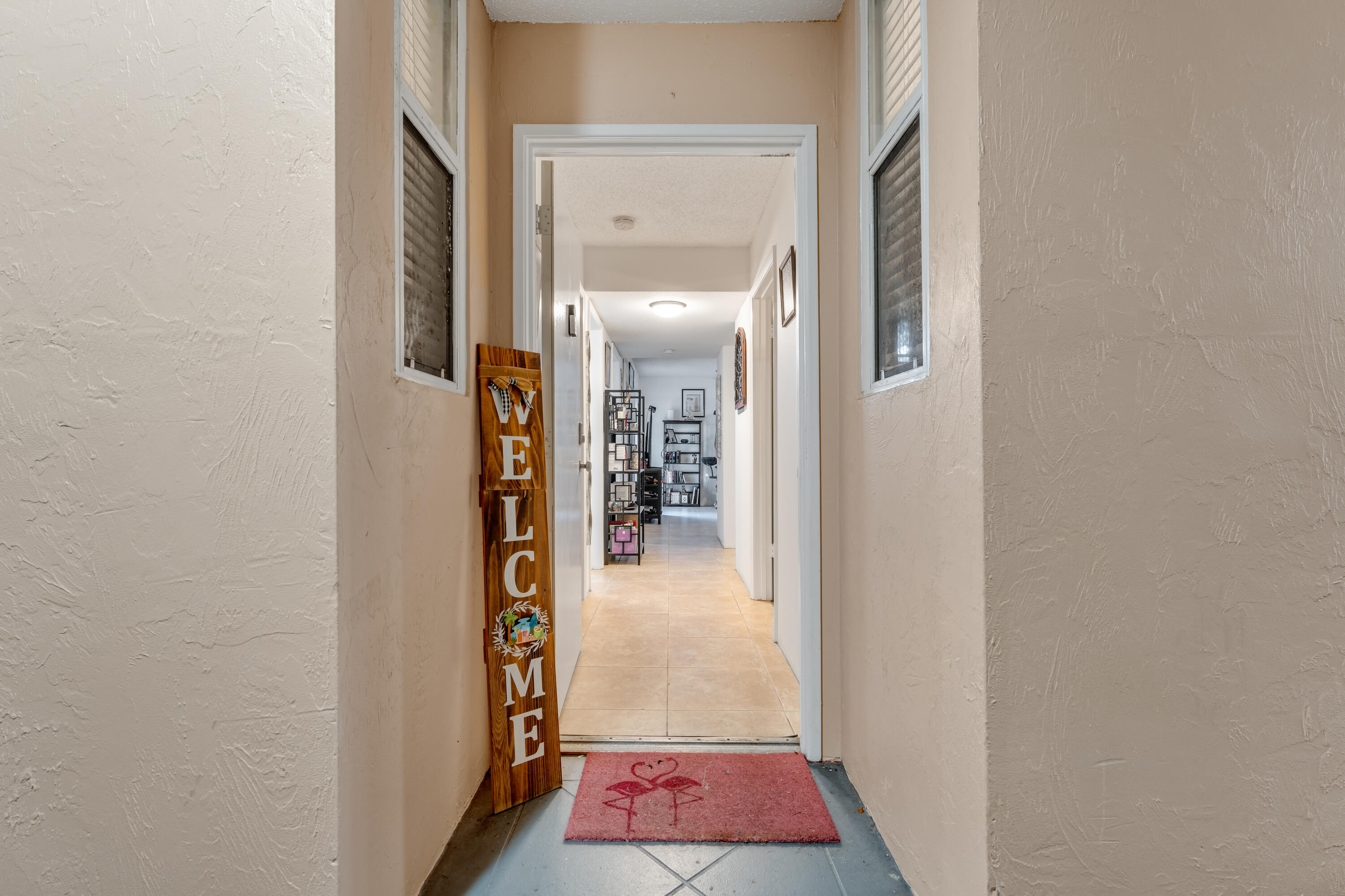 3930 S Roosevelt Boulevard, E104 Property Photo 3