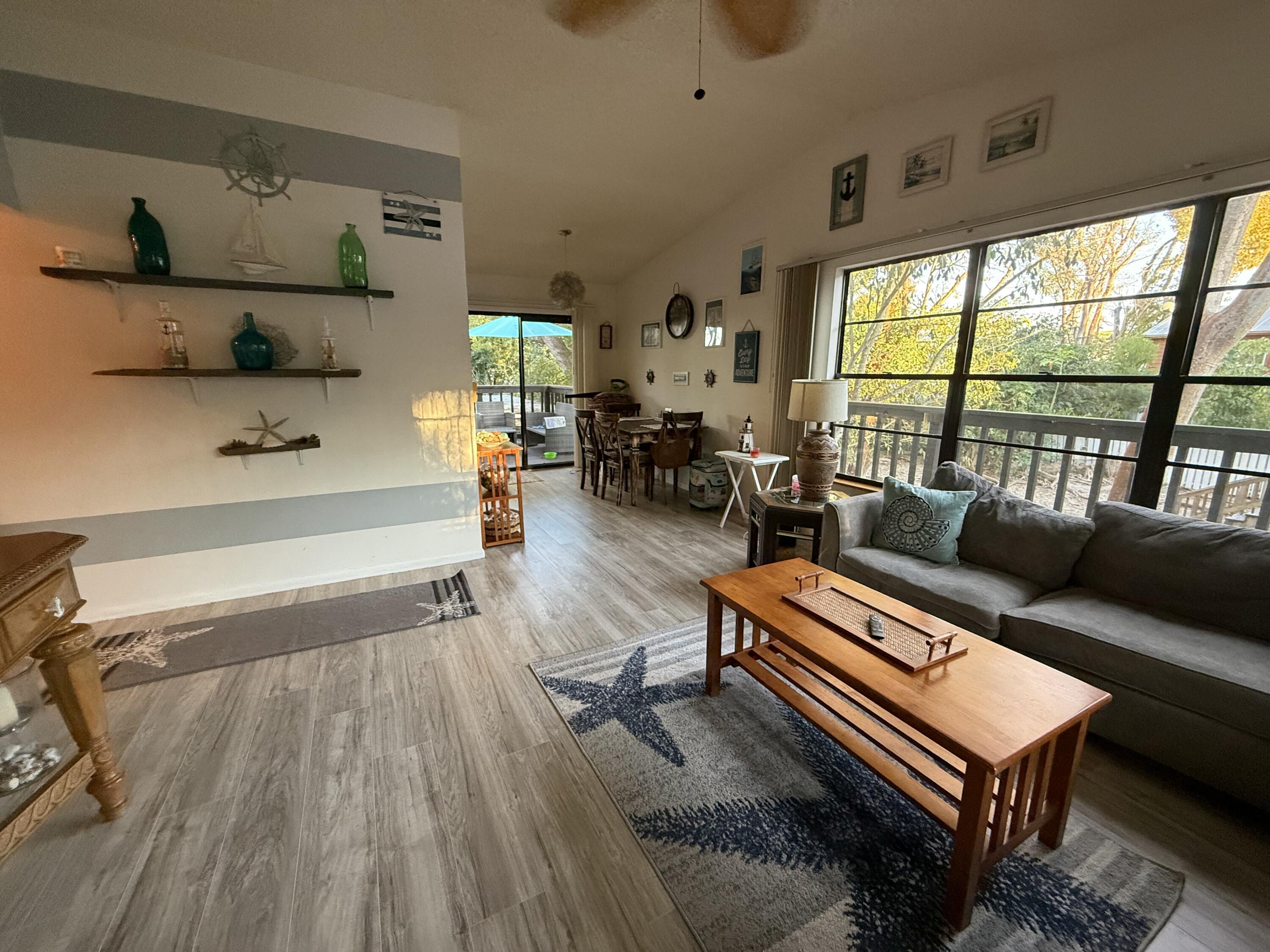 760 Musa Drive Property Photo 17