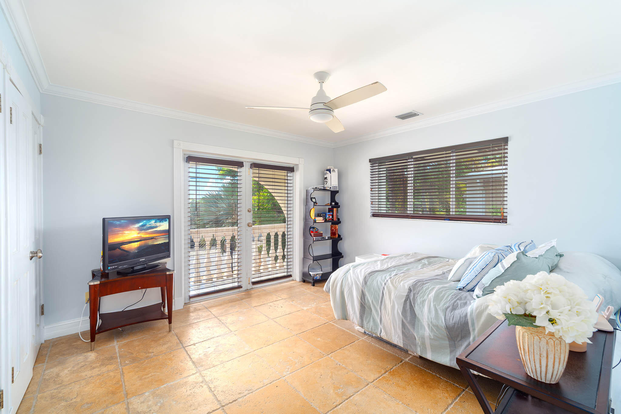 27 Evergreen Avenue Property Photo 18