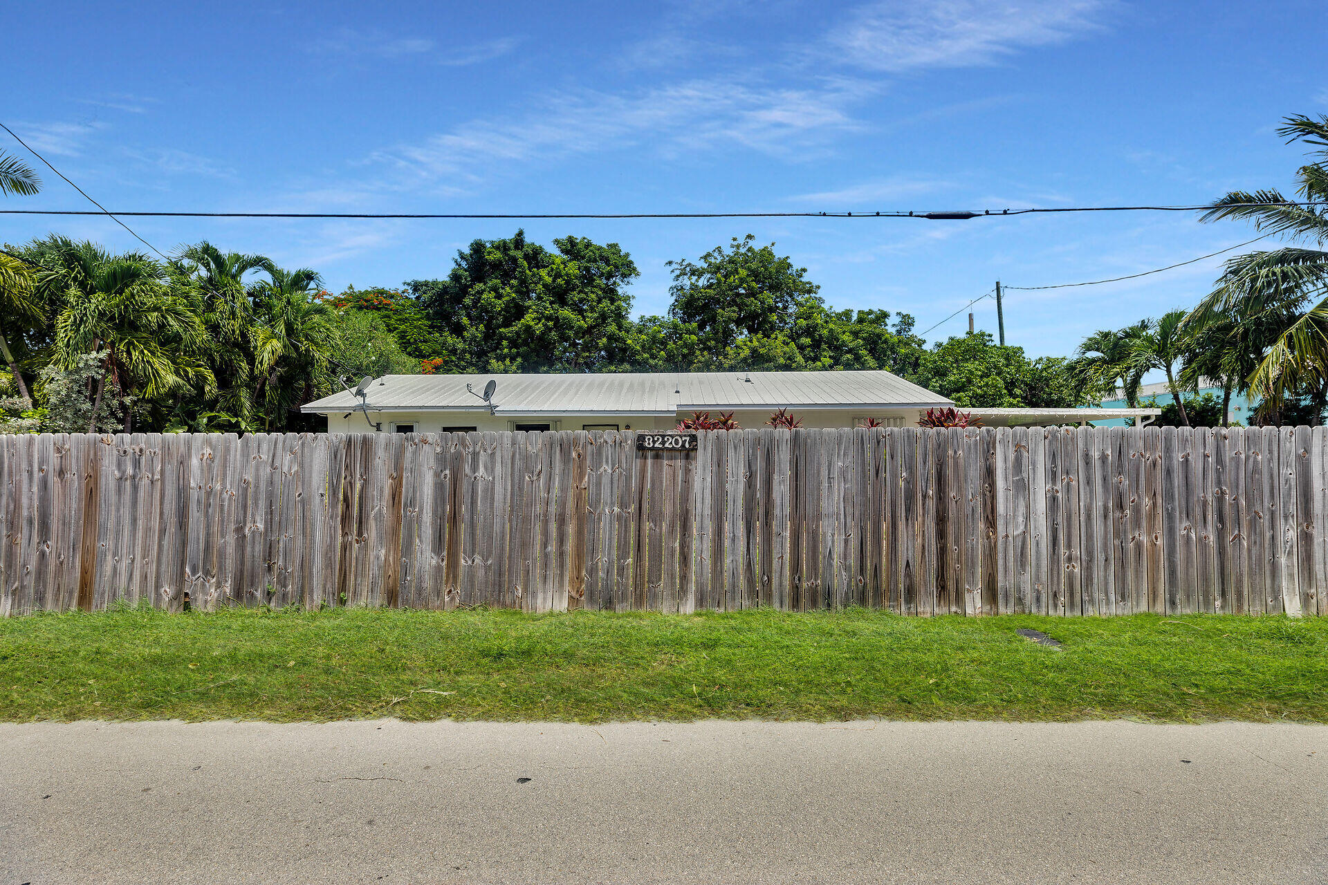 82207 Old Highway Property Photo 14