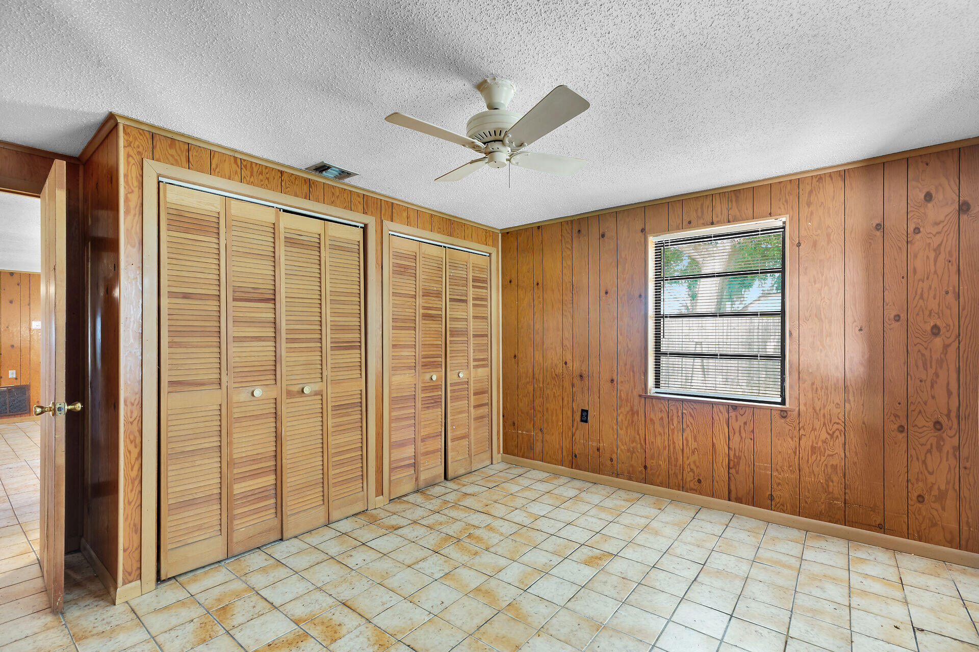82207 Old Highway Property Photo 25