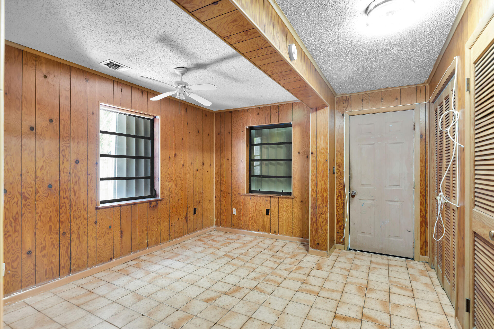 82207 Old Highway Property Photo 30