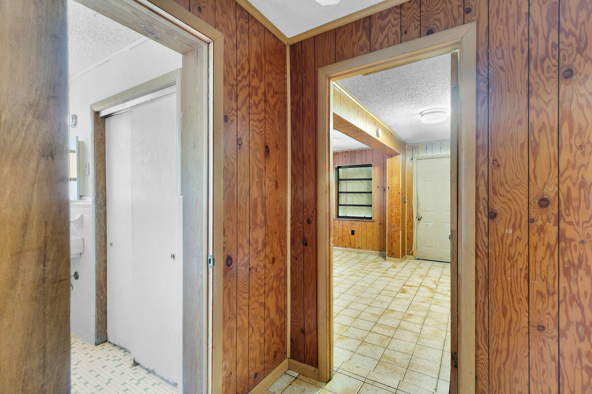 82207 Old Highway Property Photo 34
