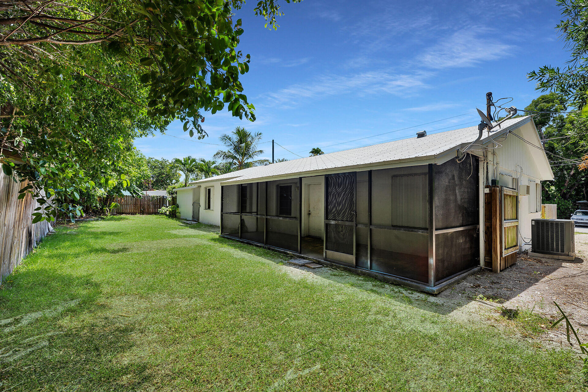 82207 Old Highway Property Photo 37