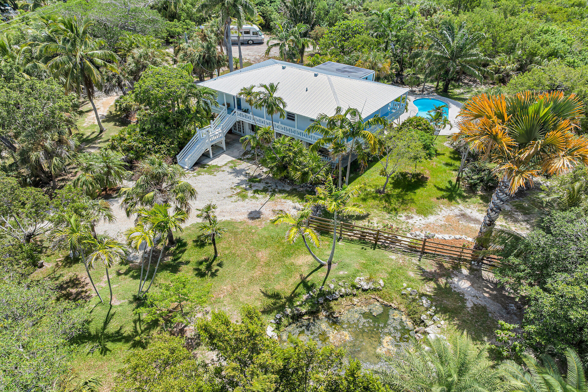 21855 21865 Spain Boulevard Property Photo 1