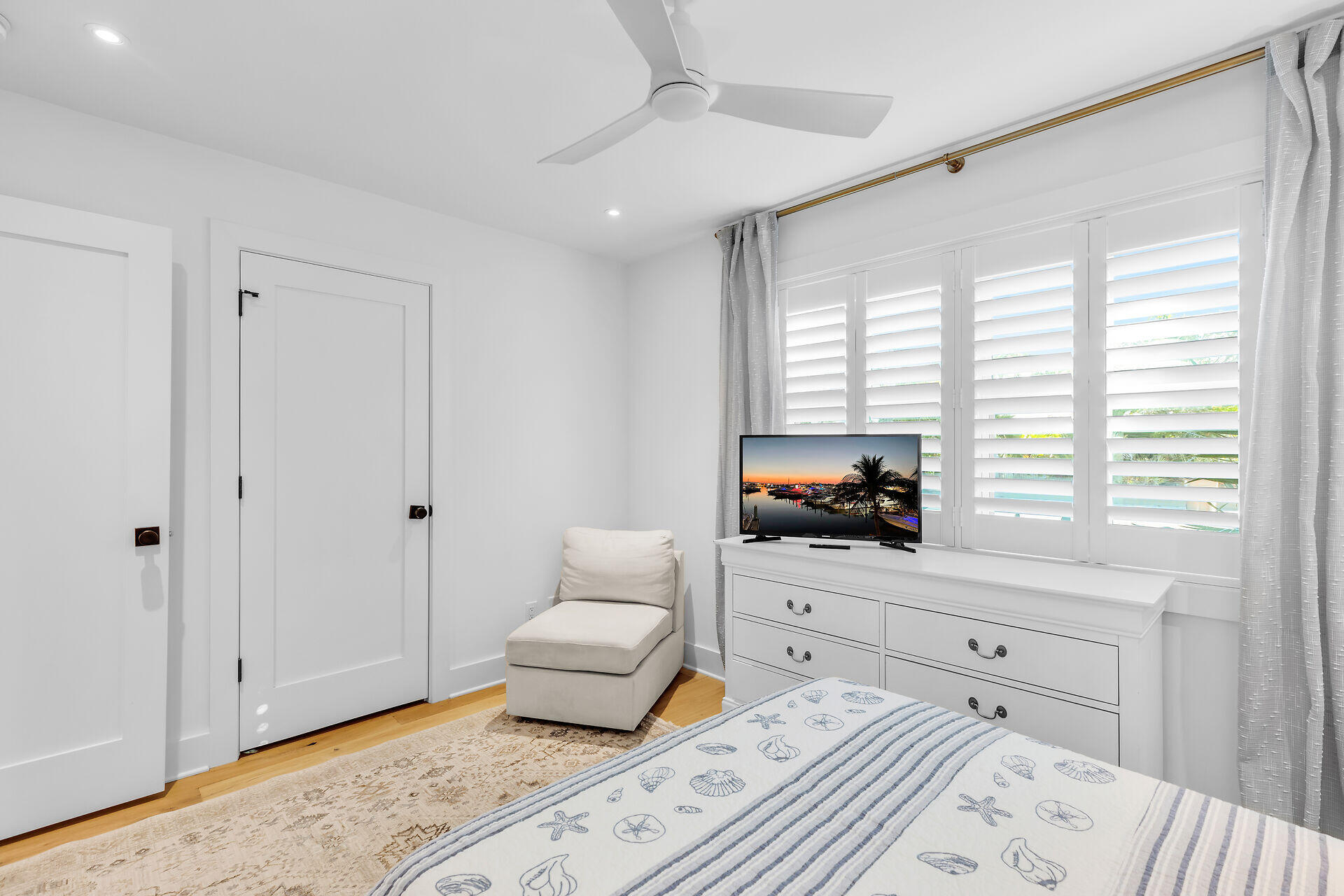 13 Arbutus Drive Property Photo 30