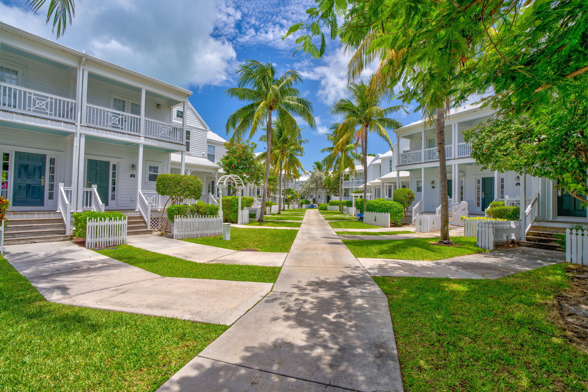2600 Overseas Highway, 30 Property Photo 1