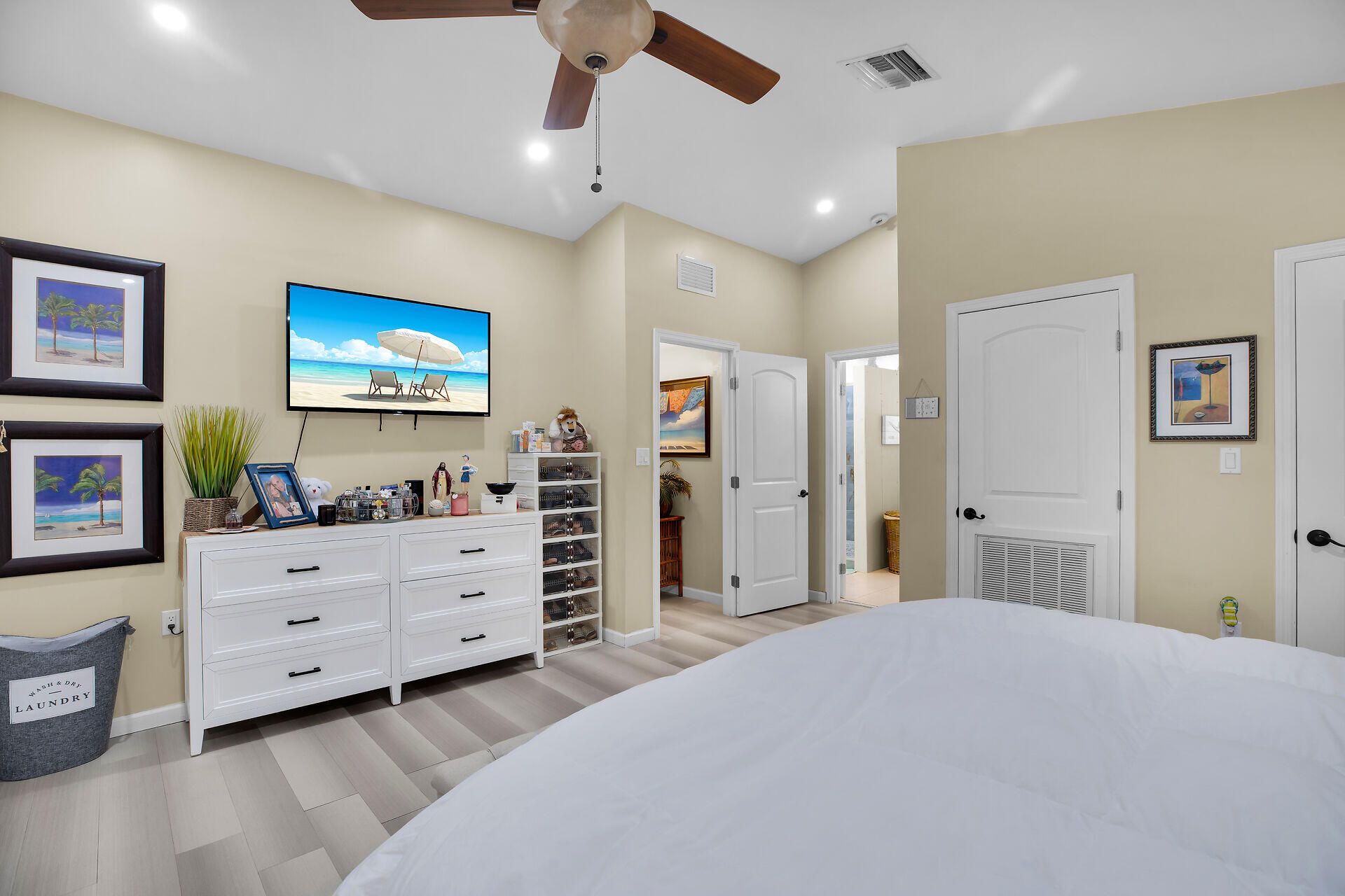 1041 Gibraltar Road Property Photo 25