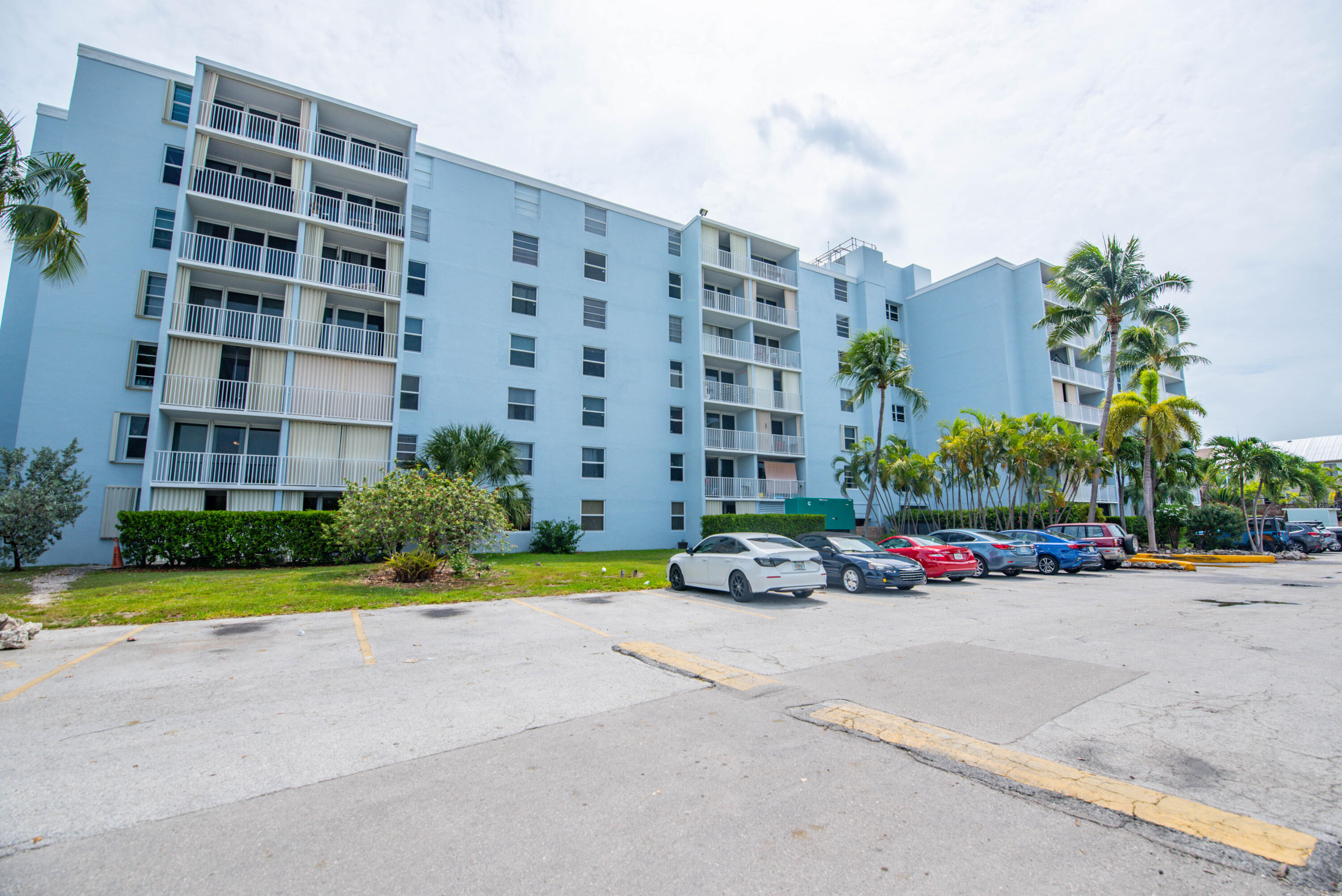 3312 Northside Drive, 611 Property Photo 2