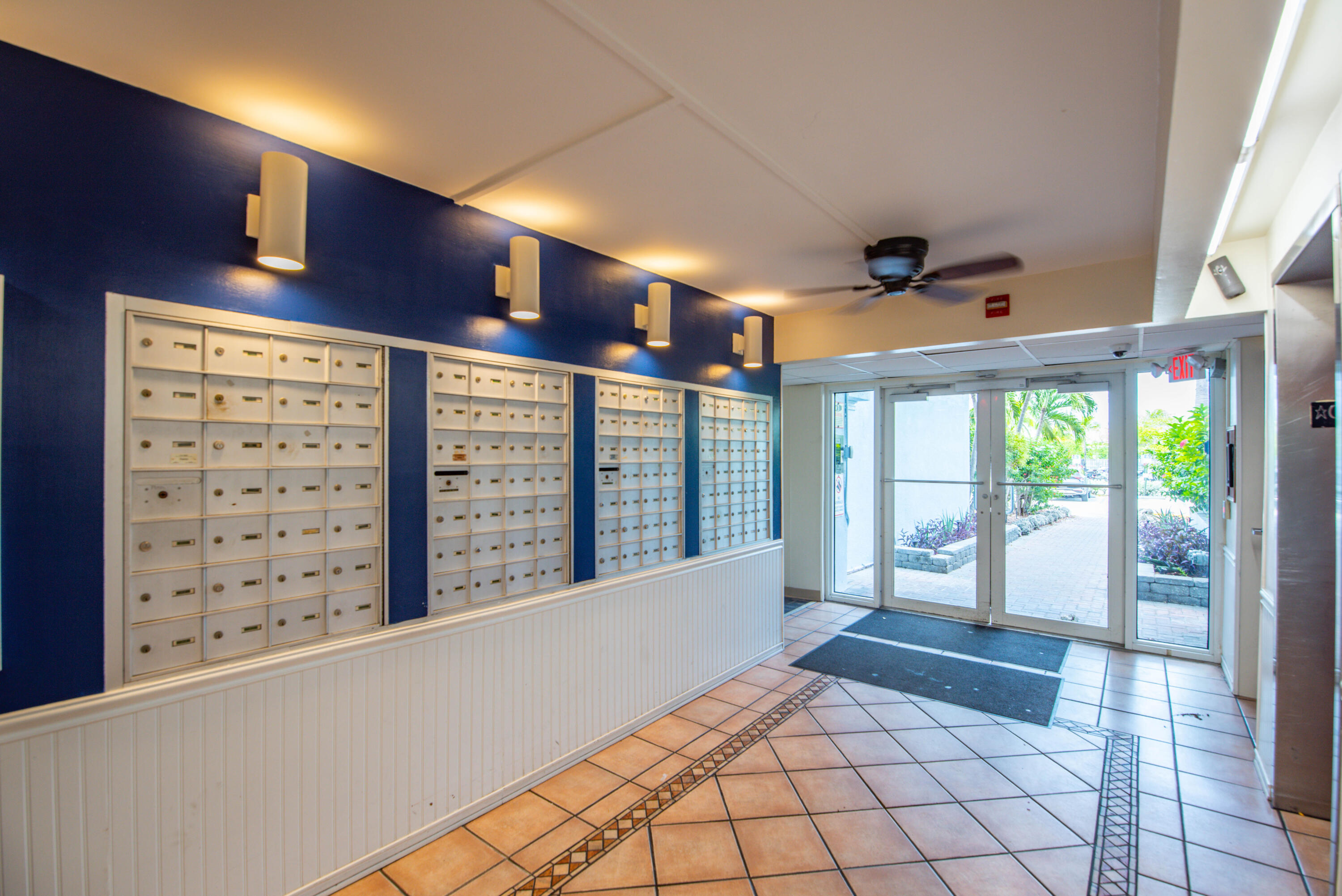 3312 Northside Drive, 611 Property Photo 4