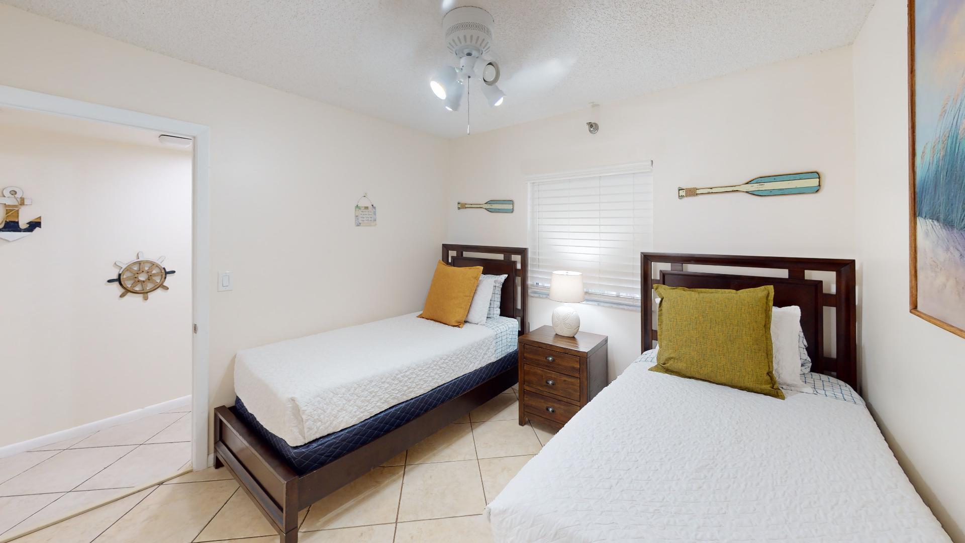 500 Burton Drive 1202 Property Photo 9