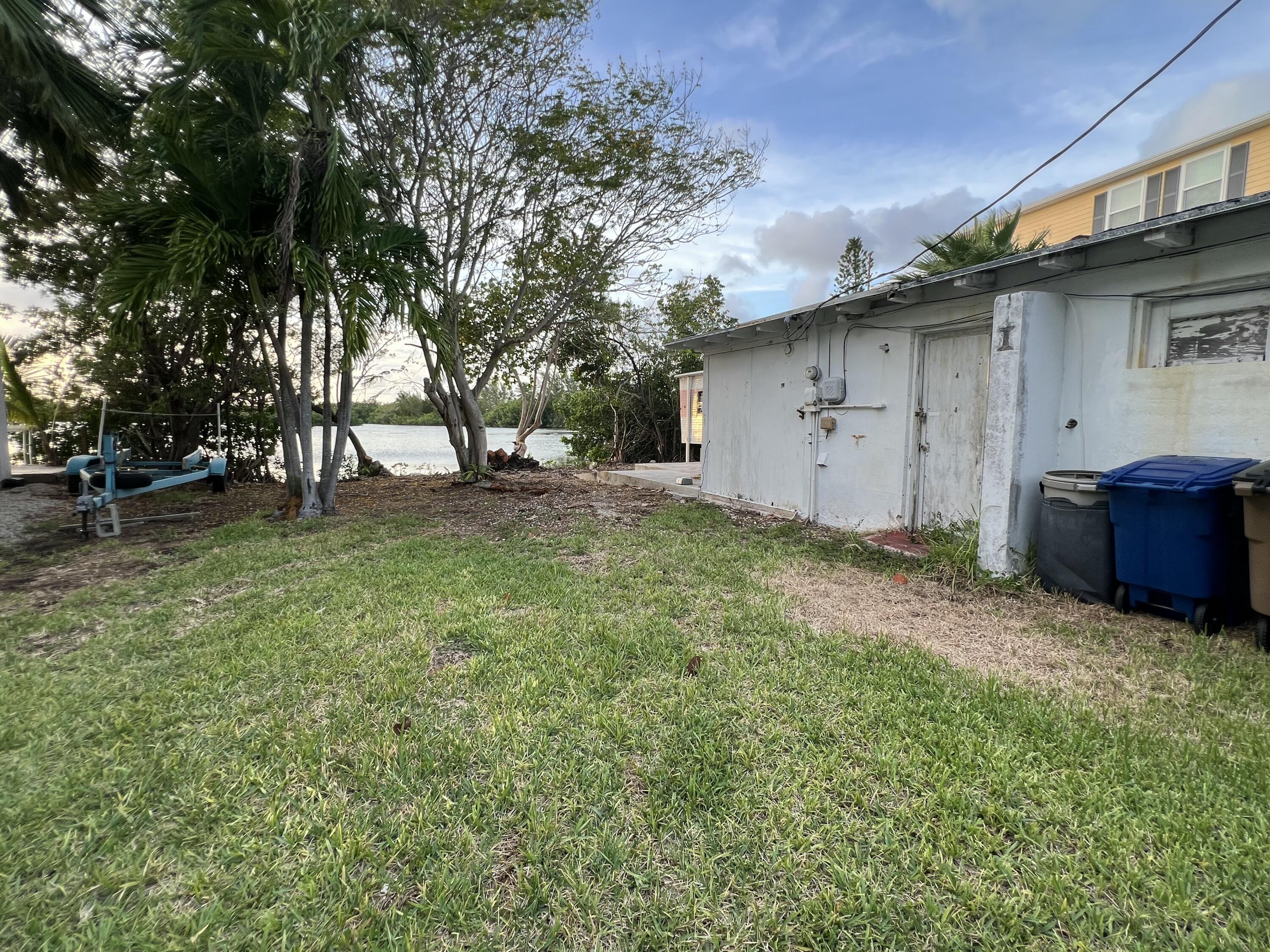 6 Beach Drive Property Photo 3