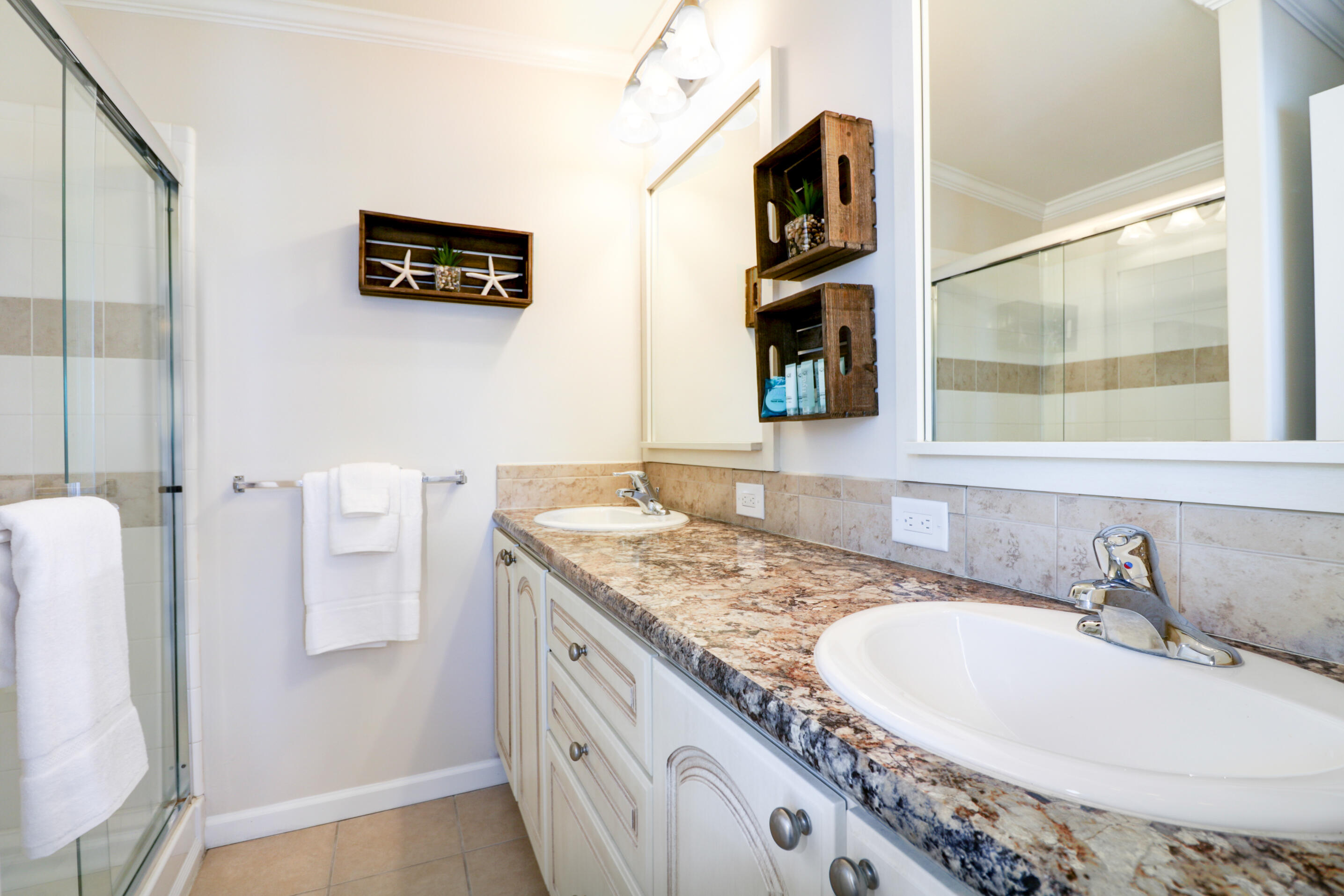 28513 Channel View Drive Property Photo 8