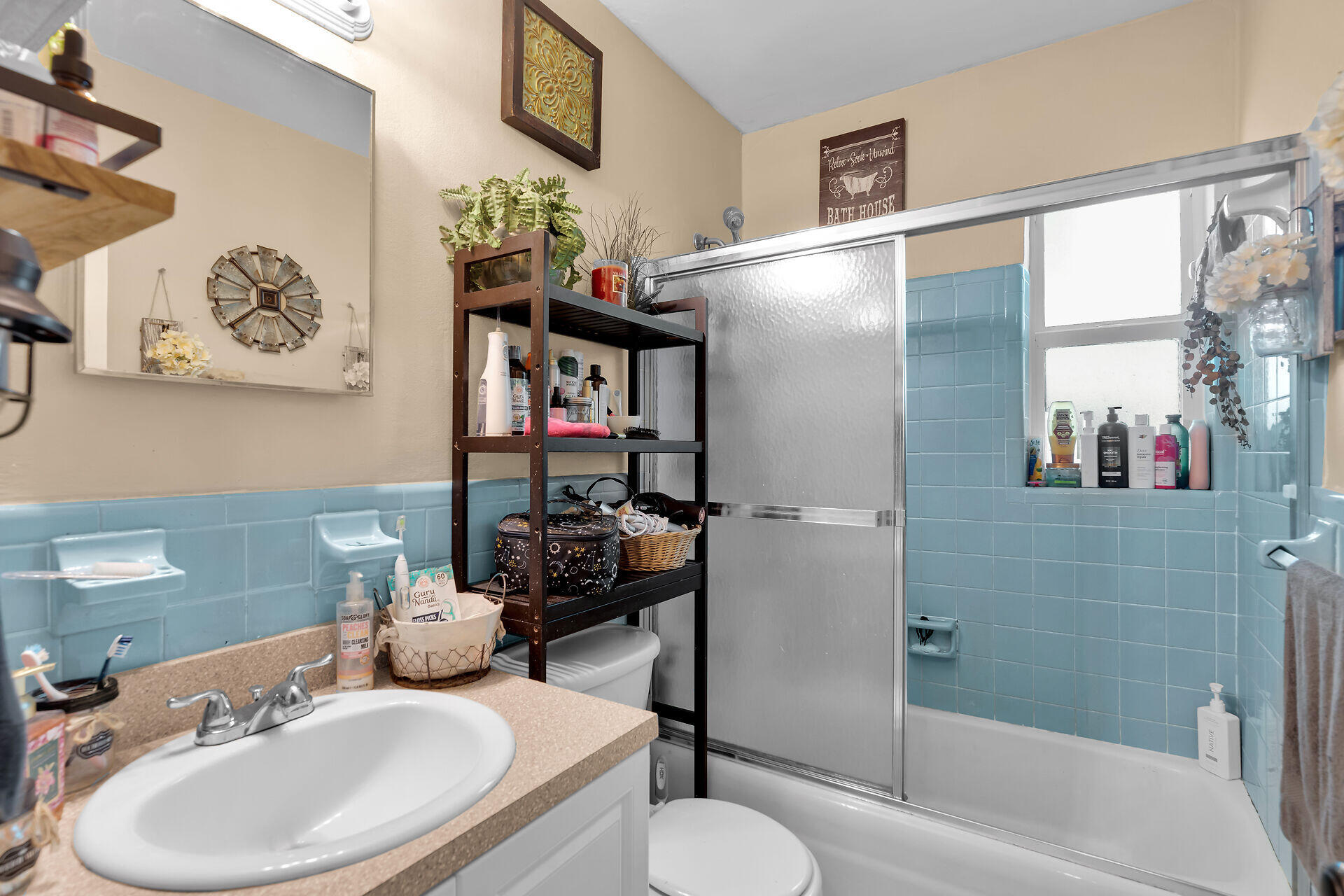 4901/4903 49th Street Property Photo 16