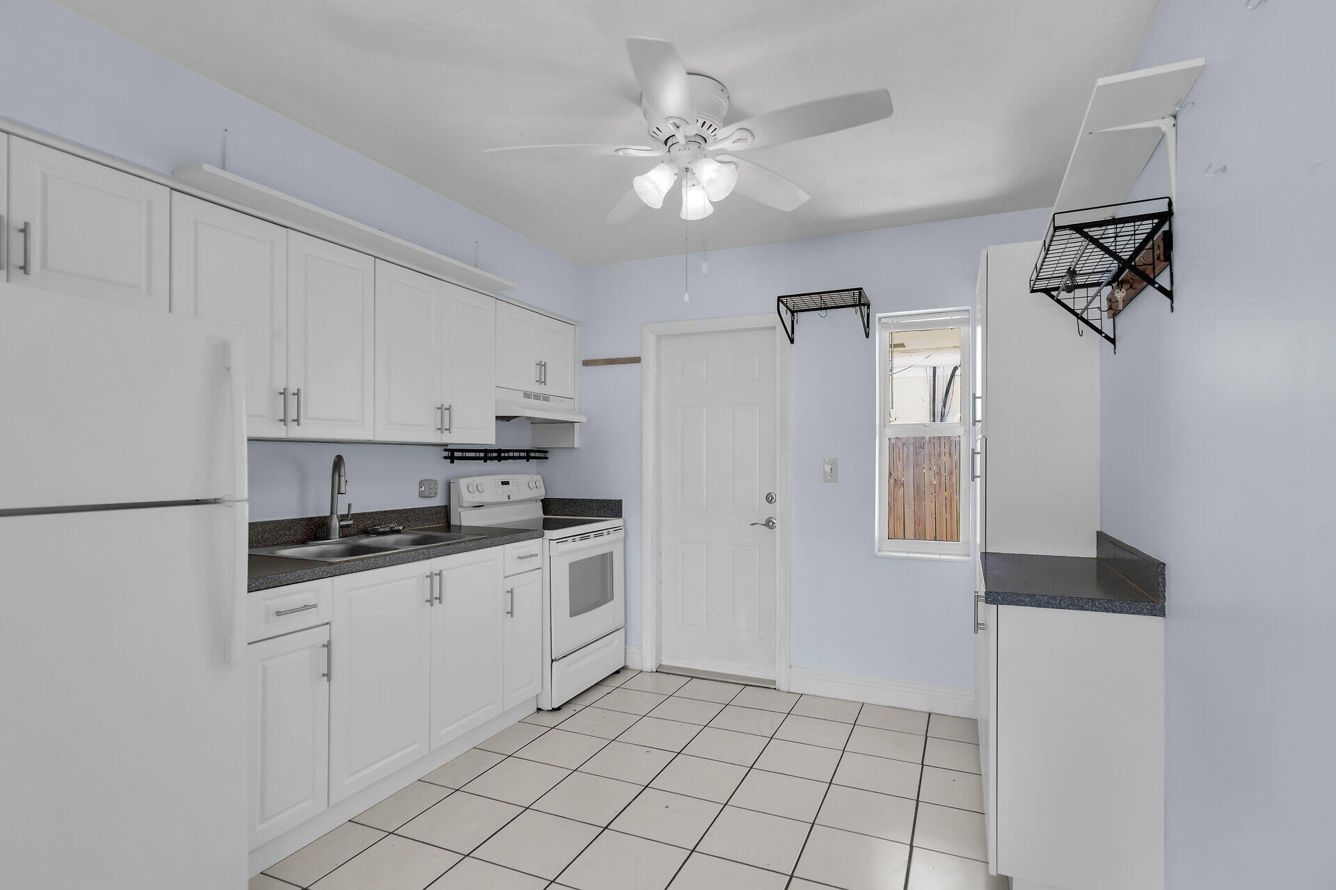 4901/4903 49th Street Property Photo 23