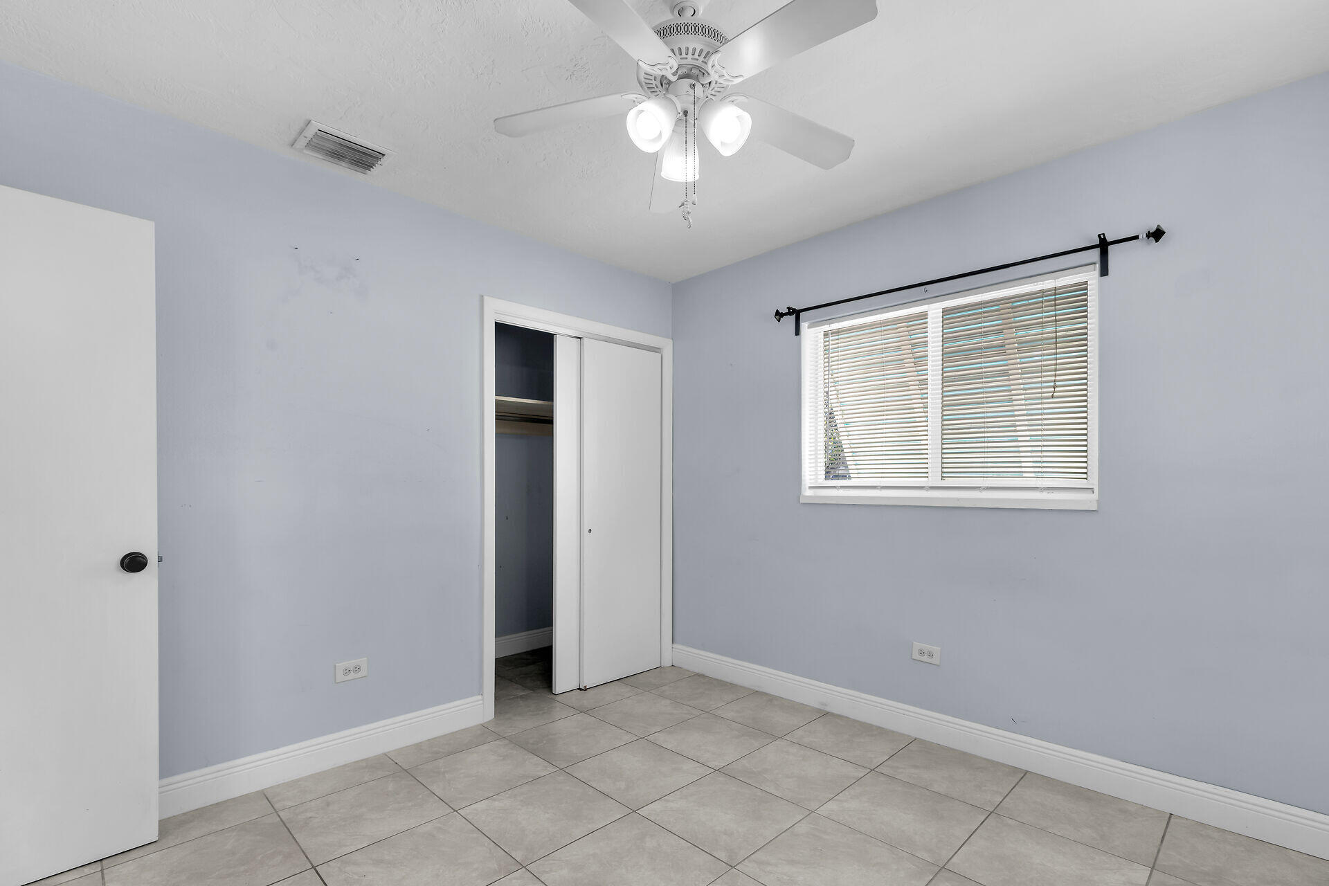 4901/4903 49th Street Property Photo 33