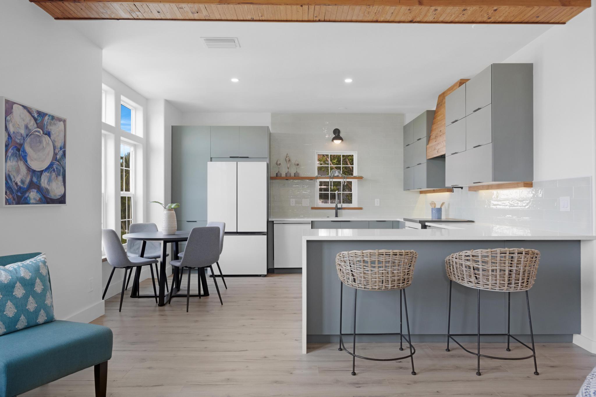 22922 Blackbeard Lane Property Photo 2