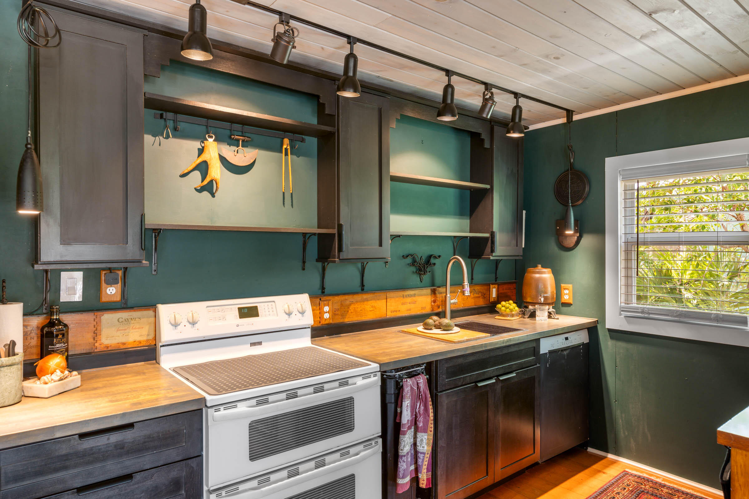 22852 John Silver Lane Property Photo 18