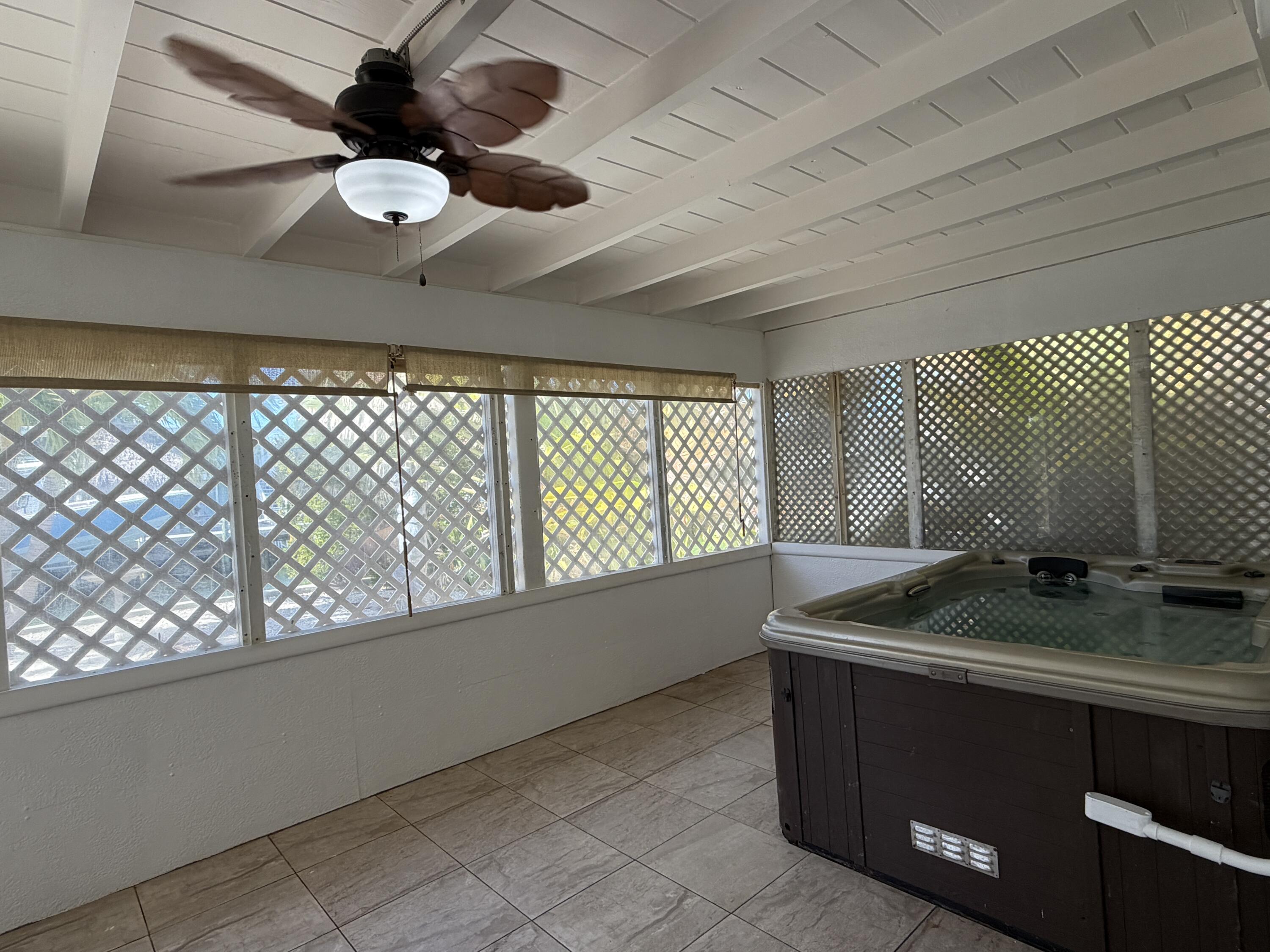 2411 Grouper Drive Property Photo 23