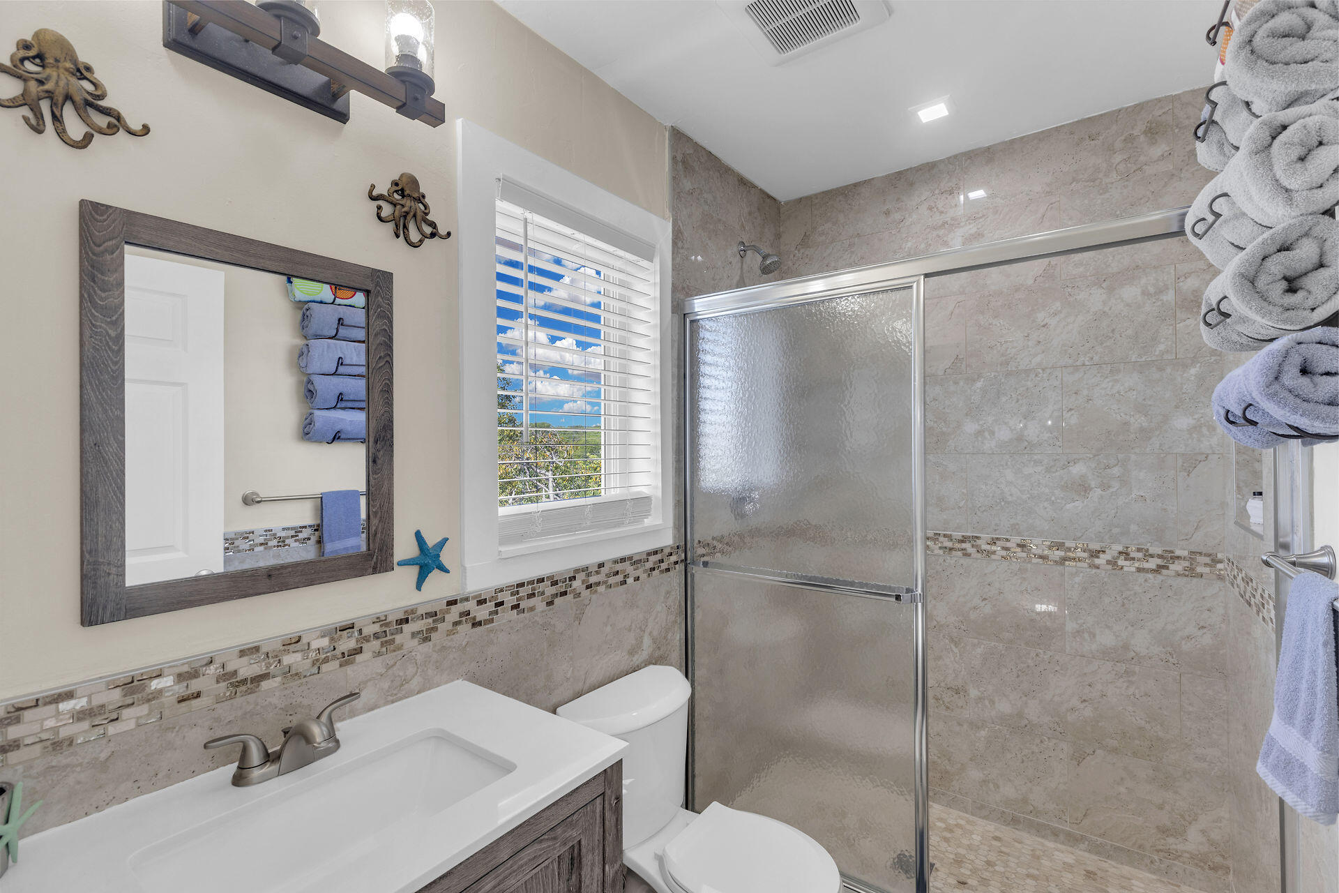 94825 Overseas Highway 281 Property Photo 26