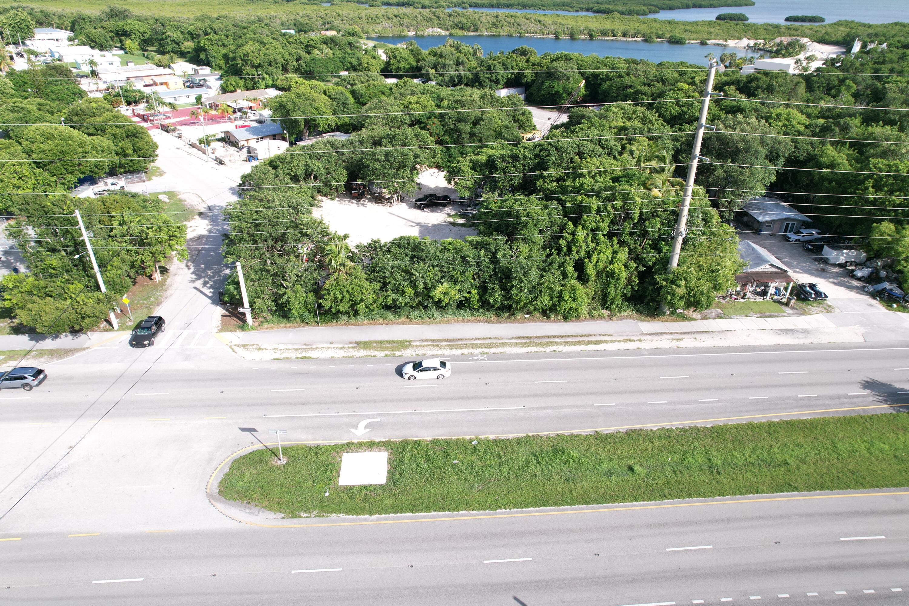 101201 Overseas Highway Property Photo 9