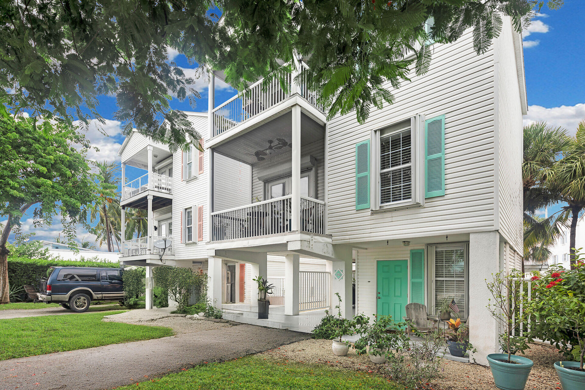 320 24th Street Property Photo 5