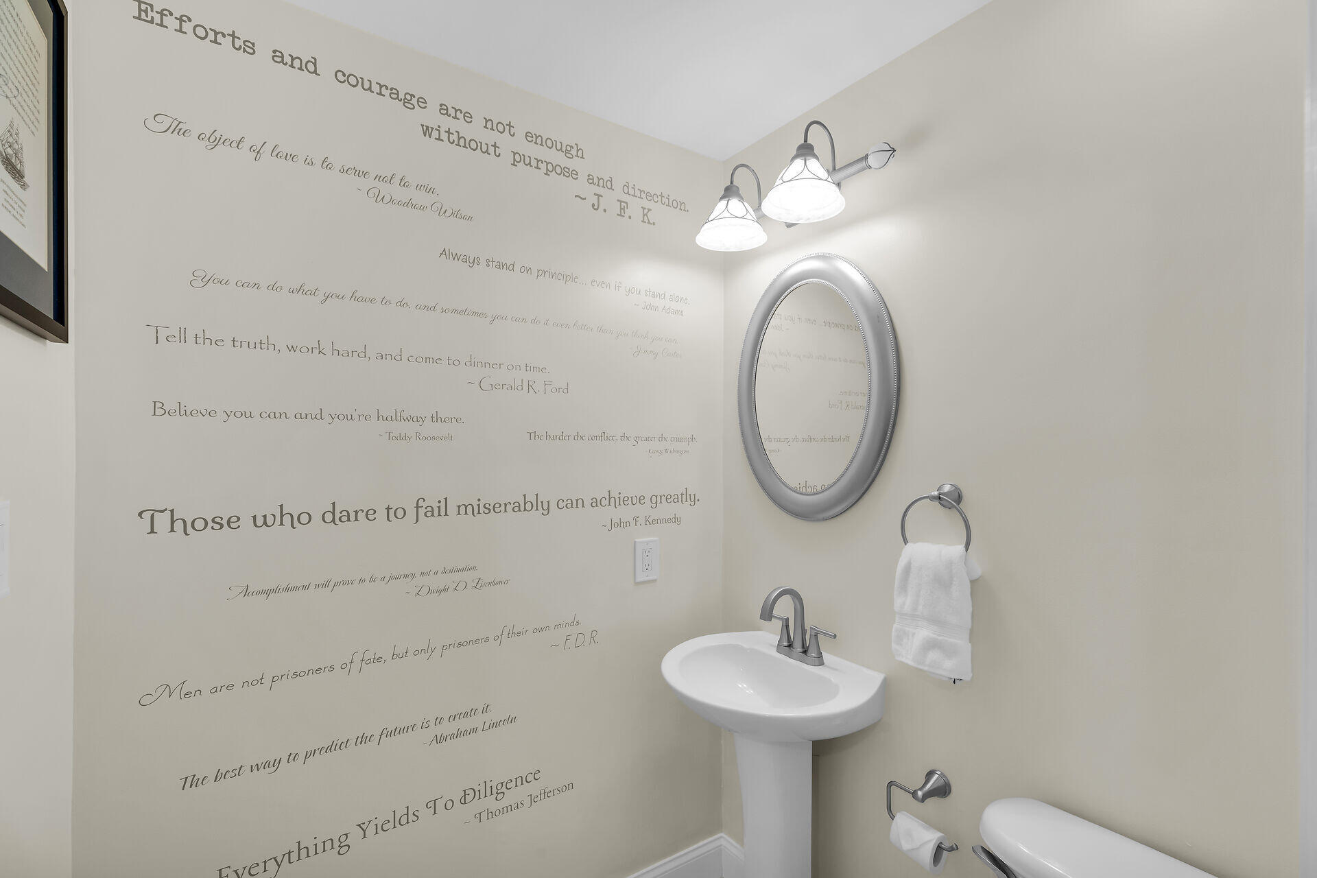 320 24th Street Property Photo 26