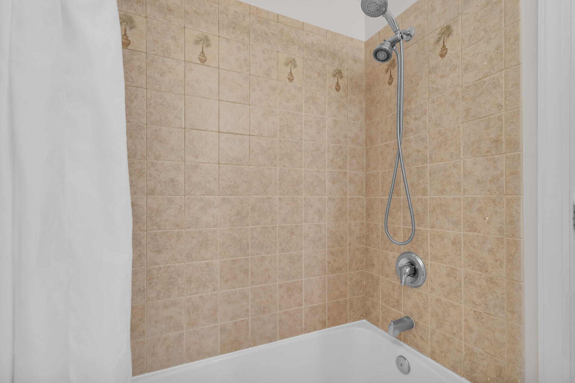 320 24th Street Property Photo 32