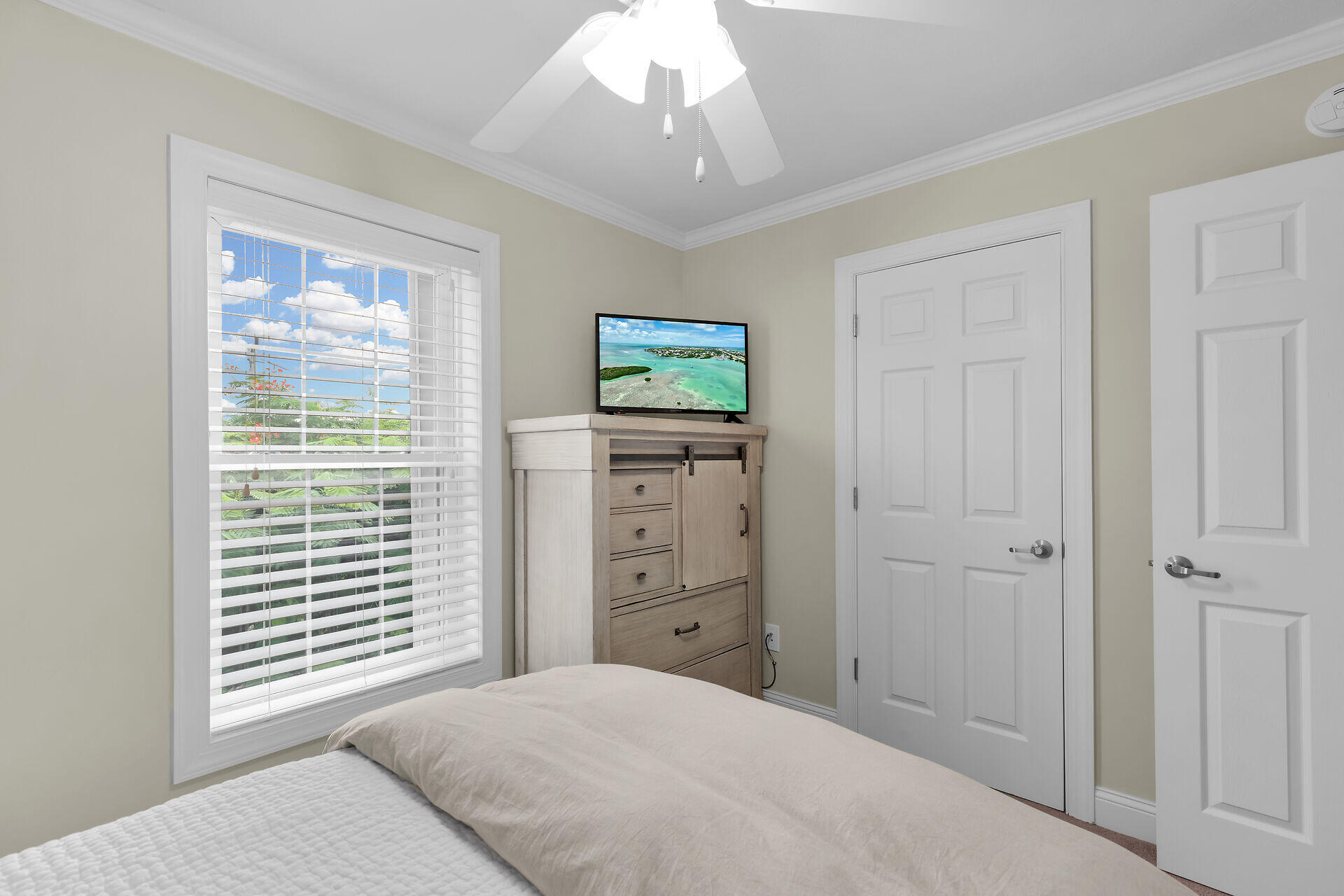 320 24th Street Property Photo 35