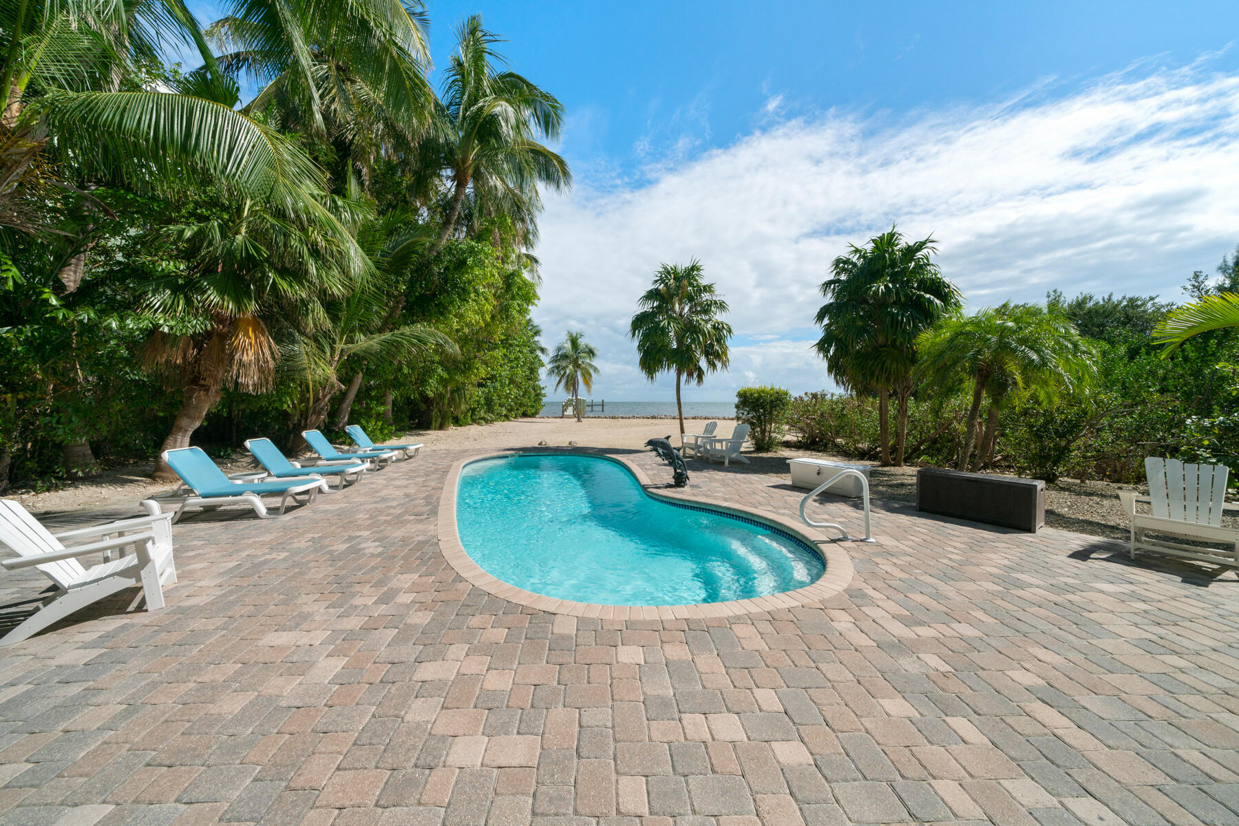 87445 Old Highway Property Photo 4