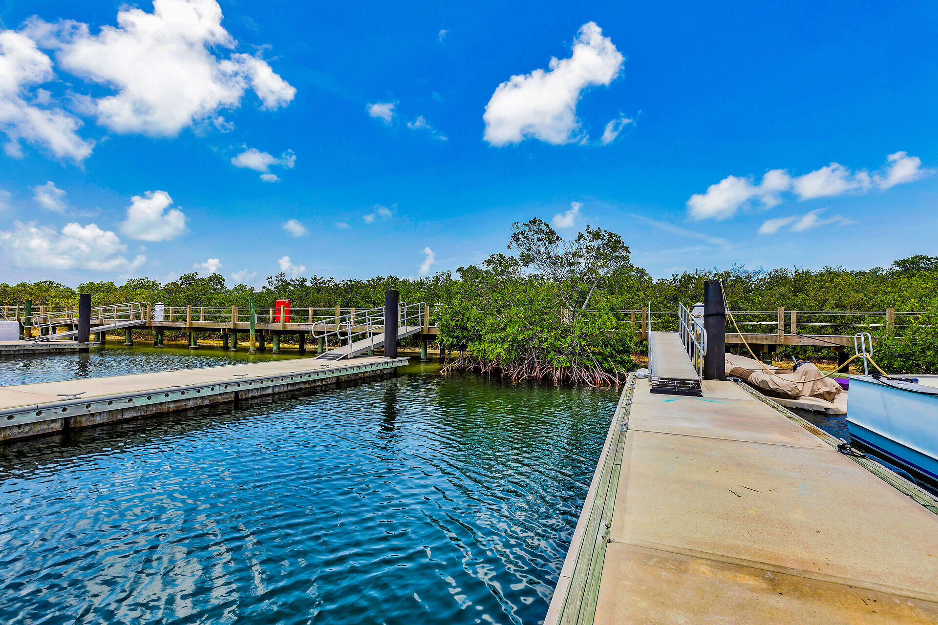 6000 Peninsular Avenue, Lu28 Property Photo 5