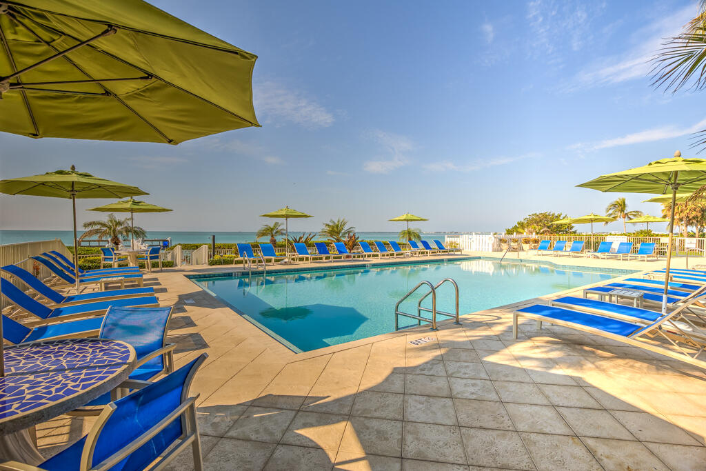 1133 W Ocean Drive, 13 Property Photo 5