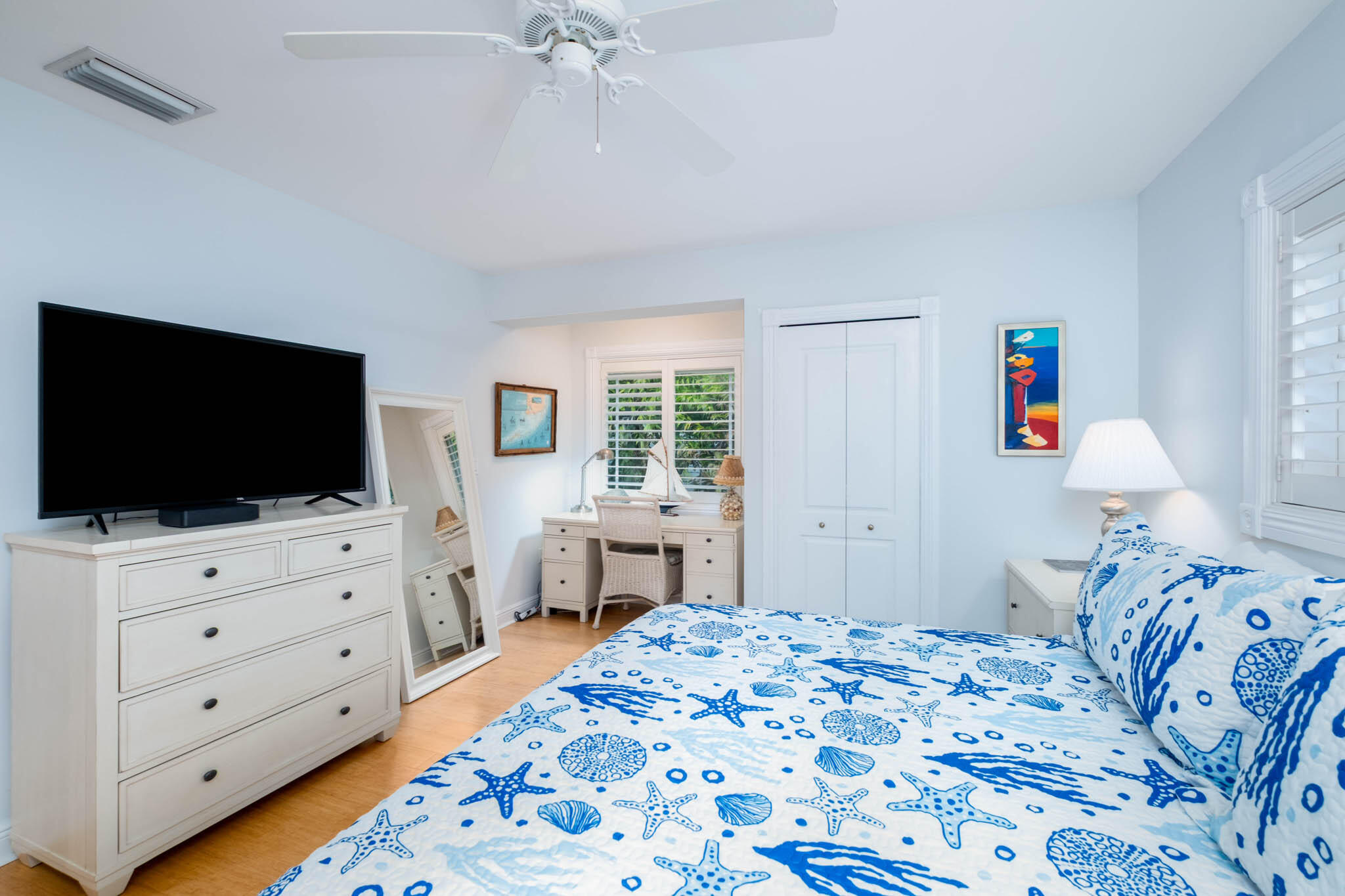 136 Giardino Drive Property Photo 16
