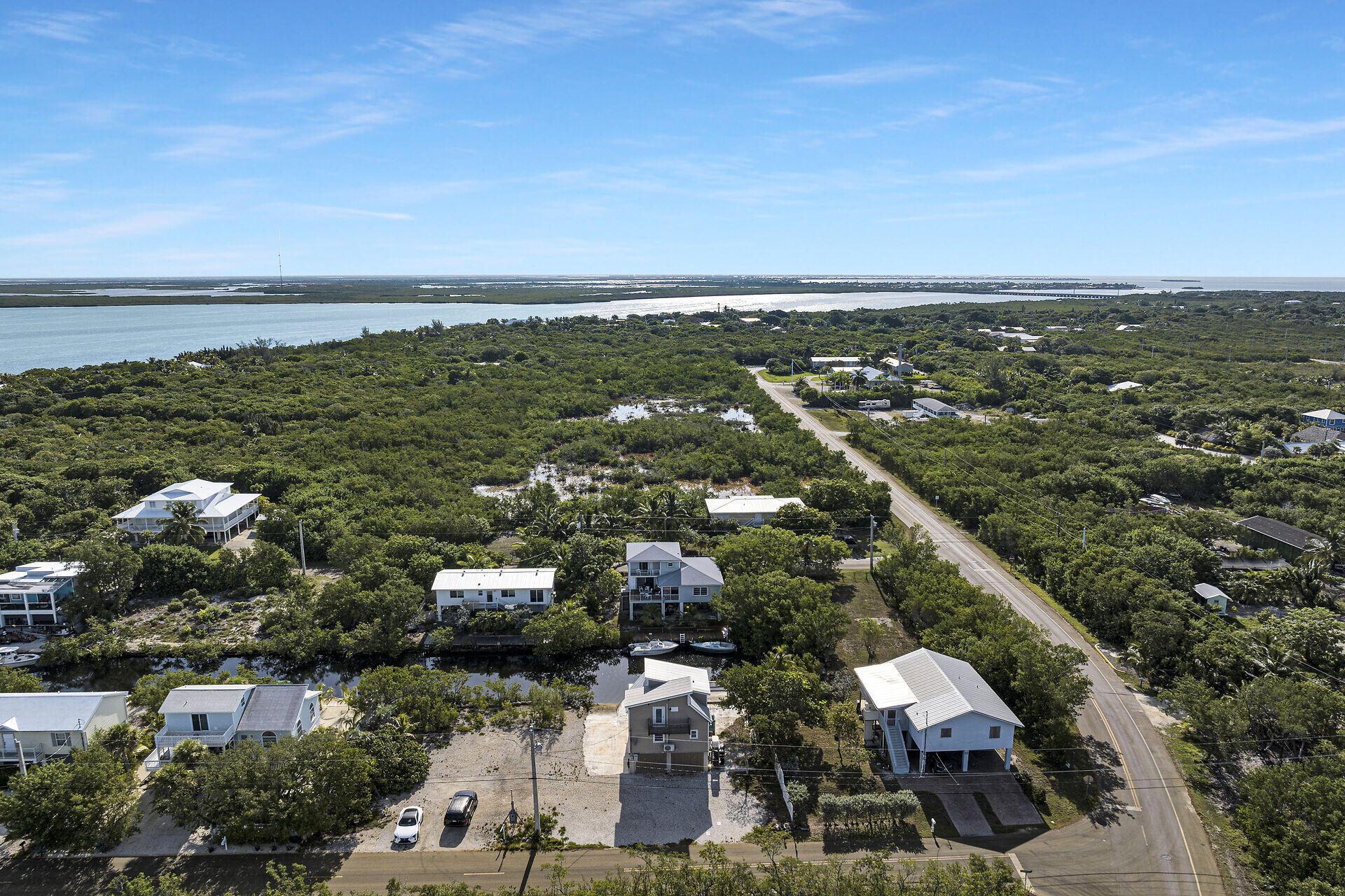 813 Hawksbill Lane Property Photo 3