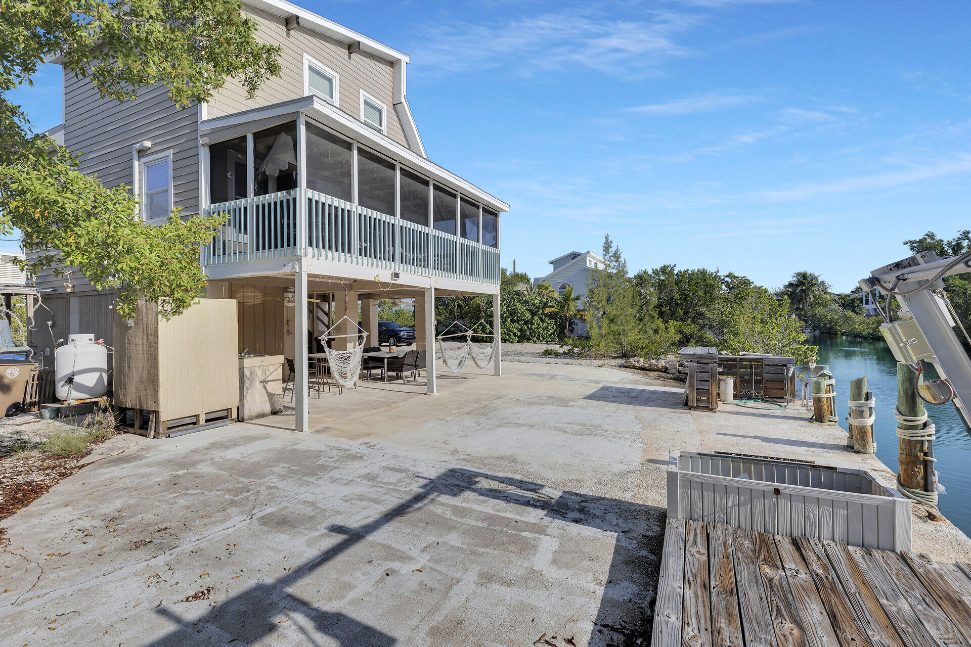813 Hawksbill Lane Property Photo 14
