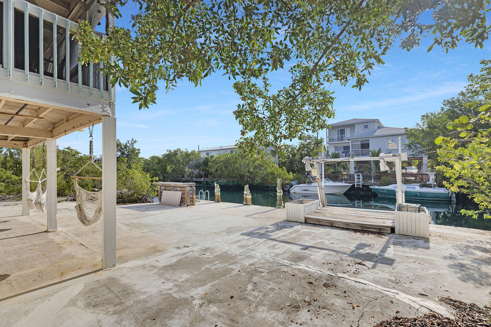 813 Hawksbill Lane Property Photo 15