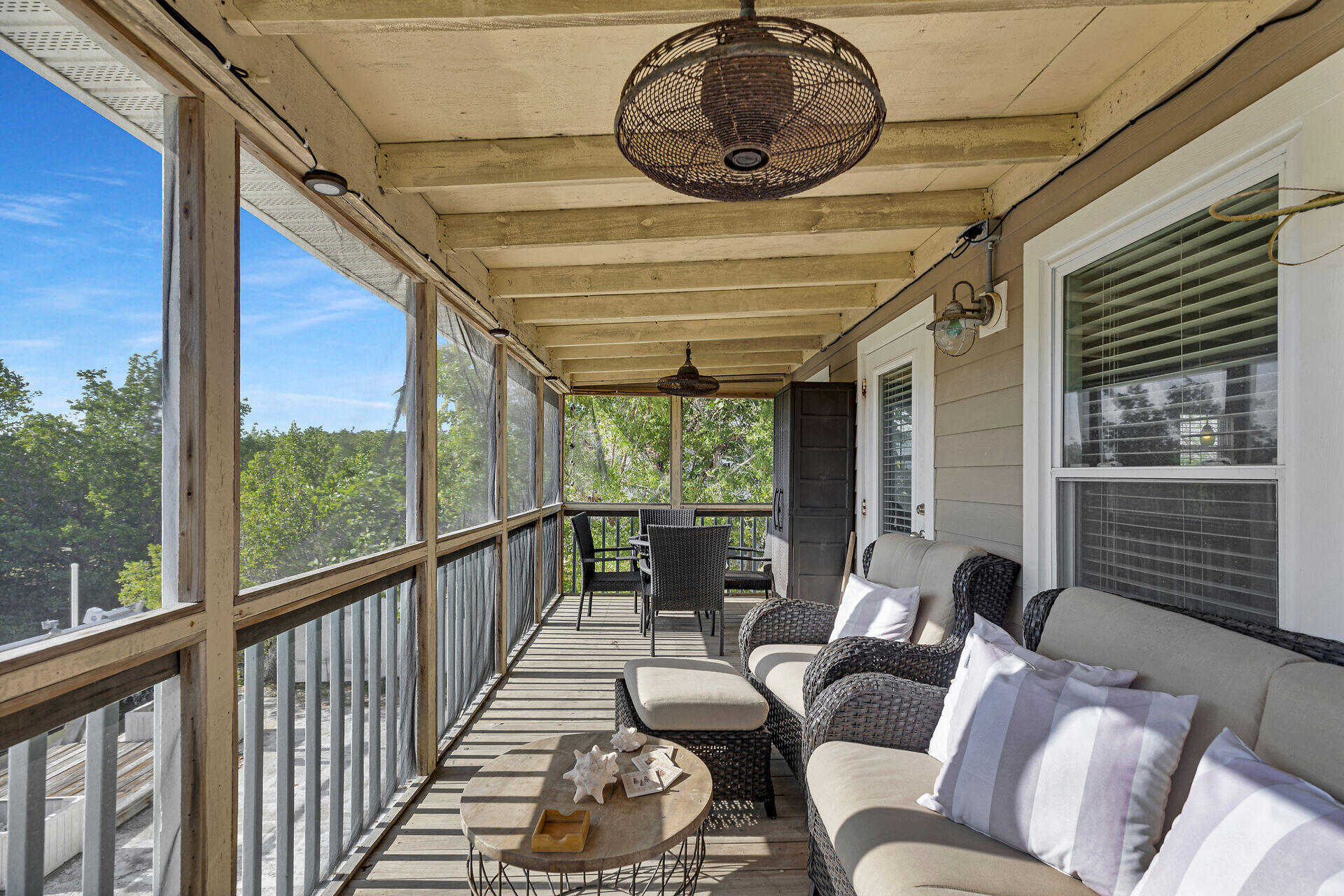 813 Hawksbill Lane Property Photo 24