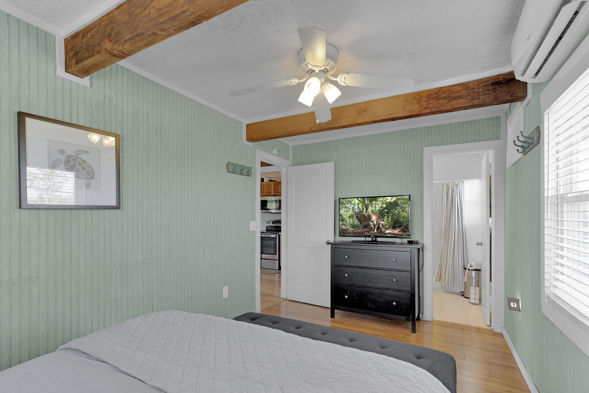 813 Hawksbill Lane Property Photo 32