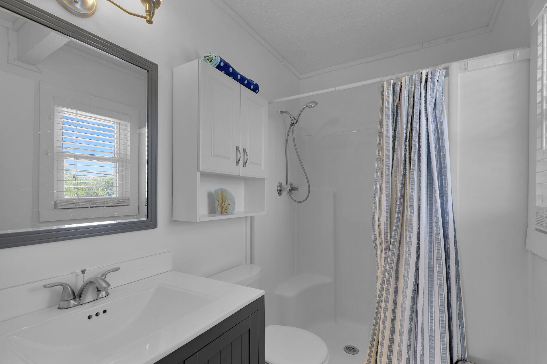 813 Hawksbill Lane Property Photo 33