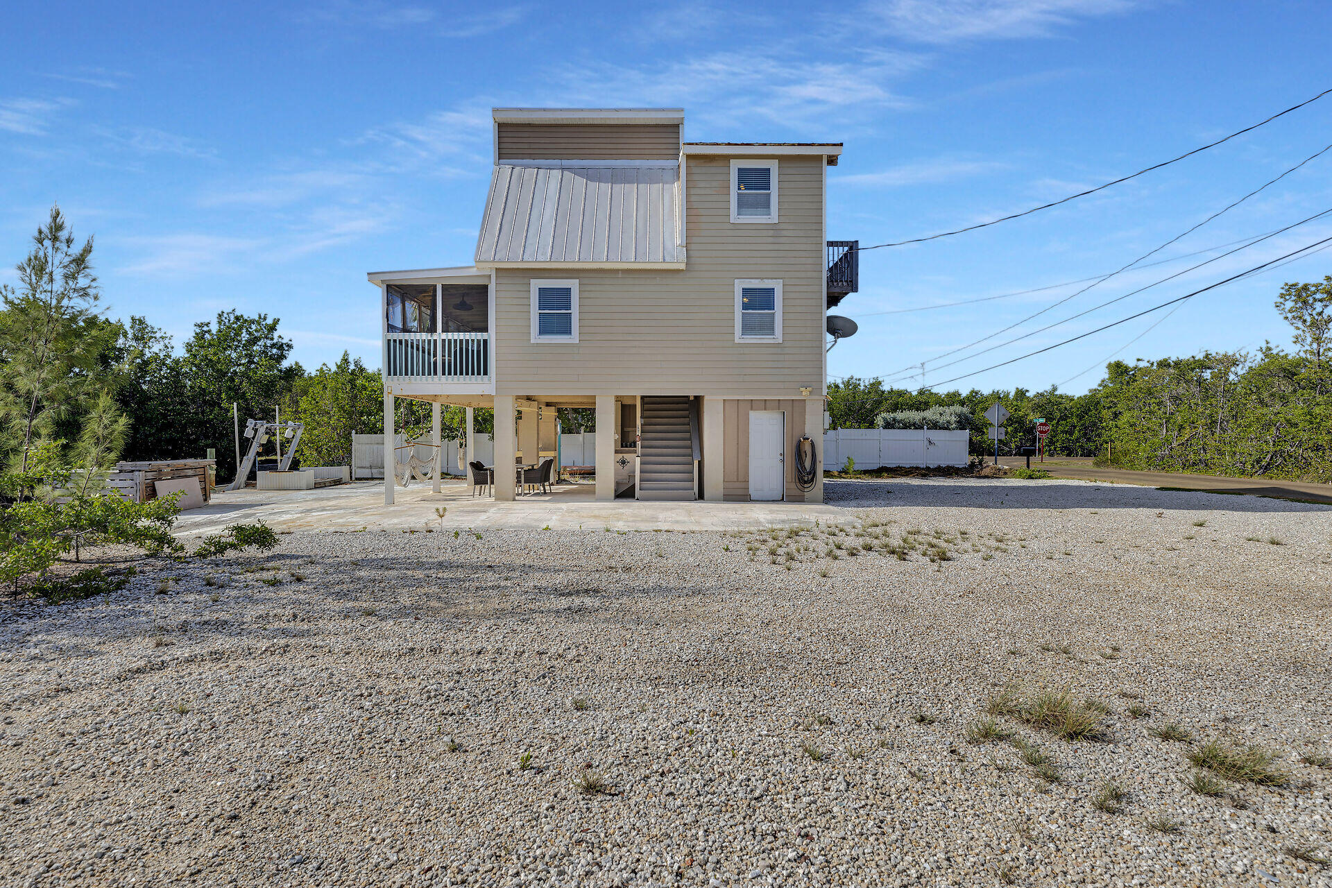 813 Hawksbill Lane Property Photo 48