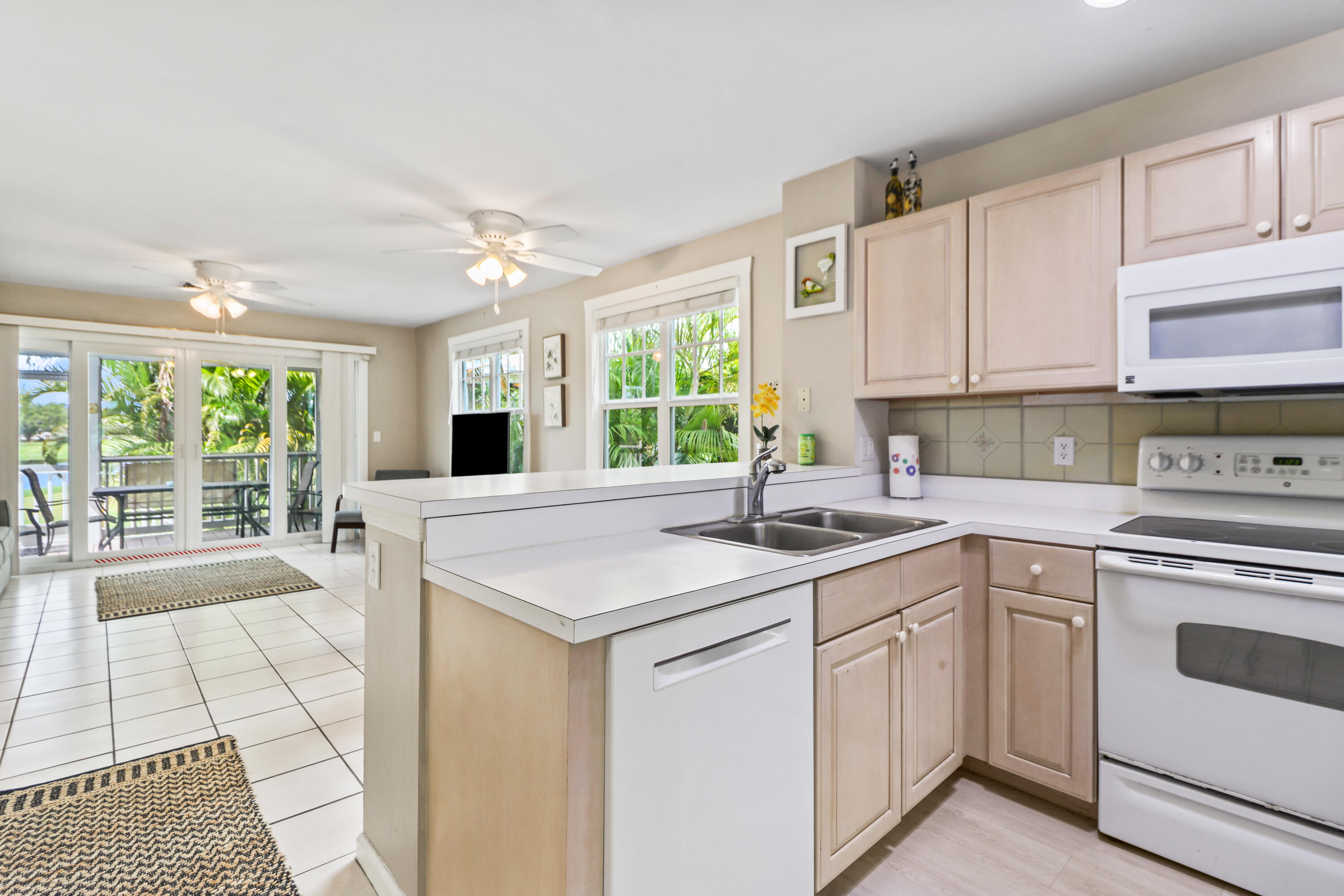 14 Kingfisher Lane Property Photo 22